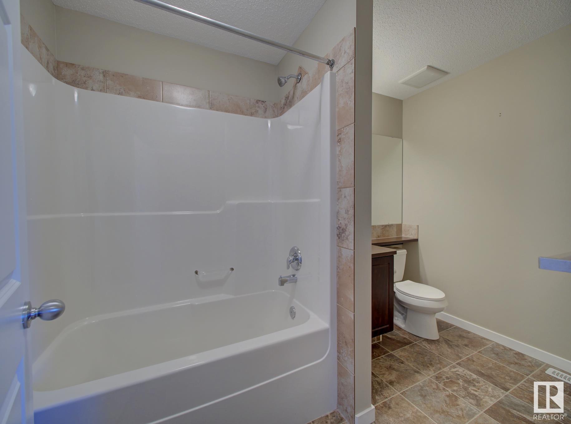      100 Campbell CO , Fort Saskatchewan,  ,T8L 0E5 ;  Listing Number: MLS E4417768