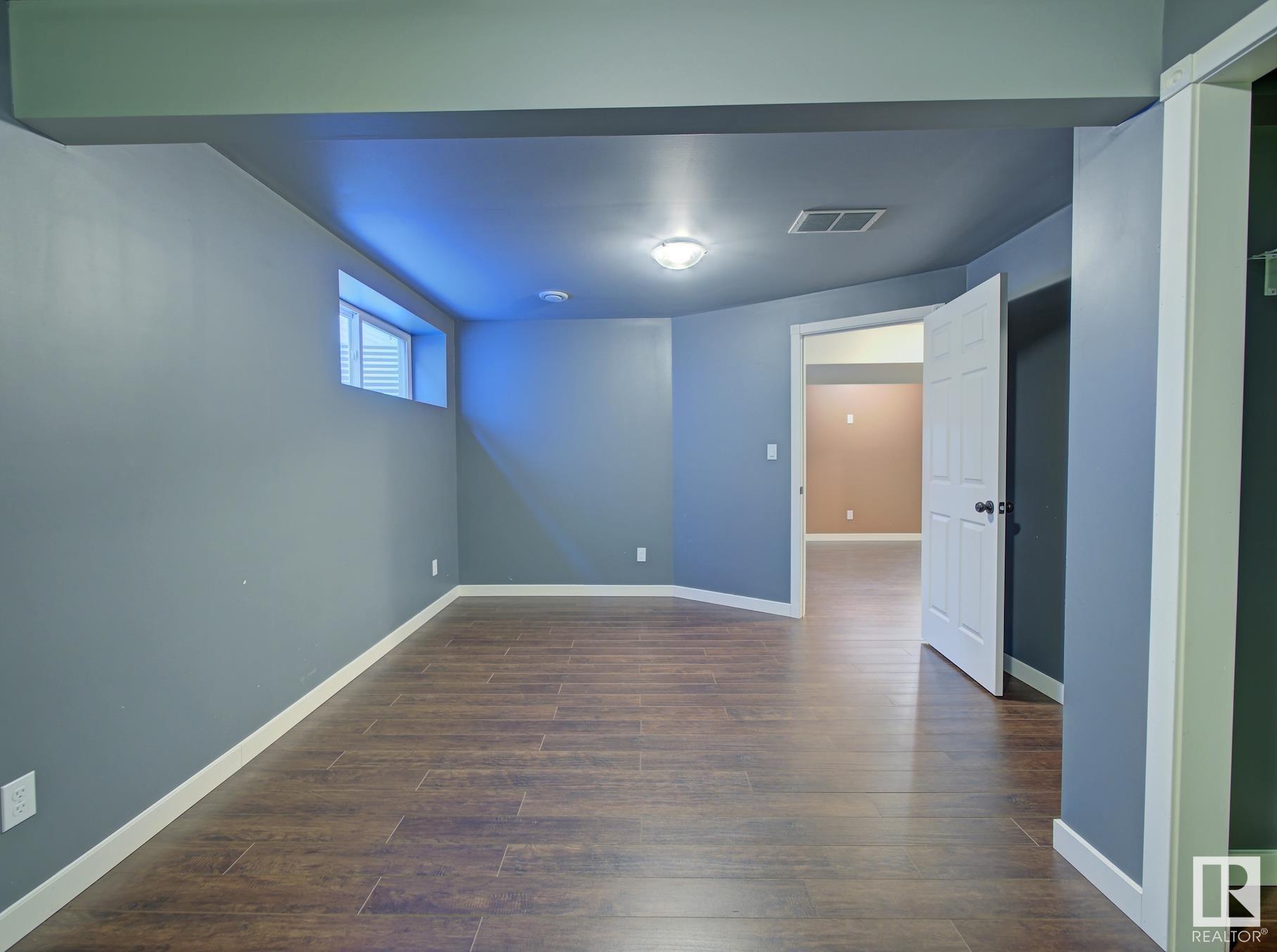      100 Campbell CO , Fort Saskatchewan,  ,T8L 0E5 ;  Listing Number: MLS E4417768