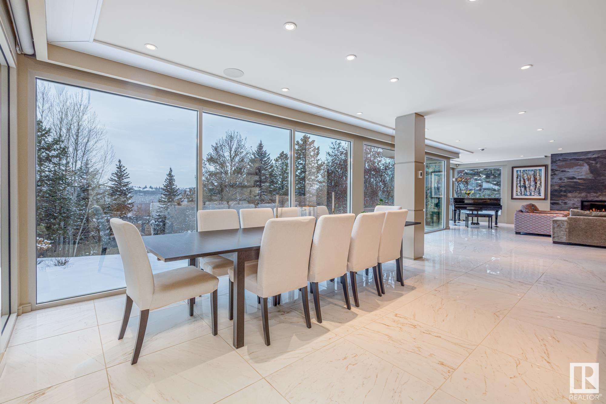      4 WHITEMUD PL NW , Edmonton,  ,T6H 5X4 ;  Listing Number: MLS E4417776