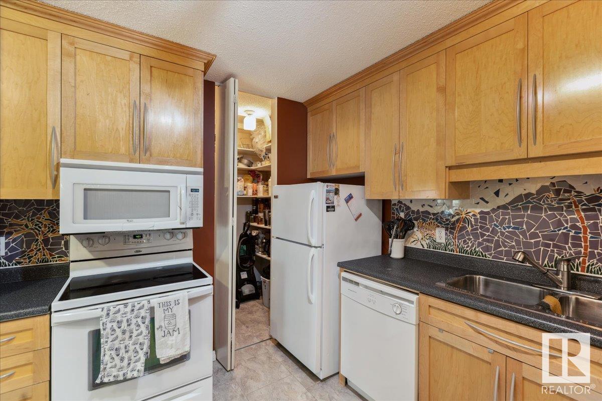      2085 SADDLEBACK RD NW , Edmonton,  ,T6J 4T4 ;  Listing Number: MLS E4417779