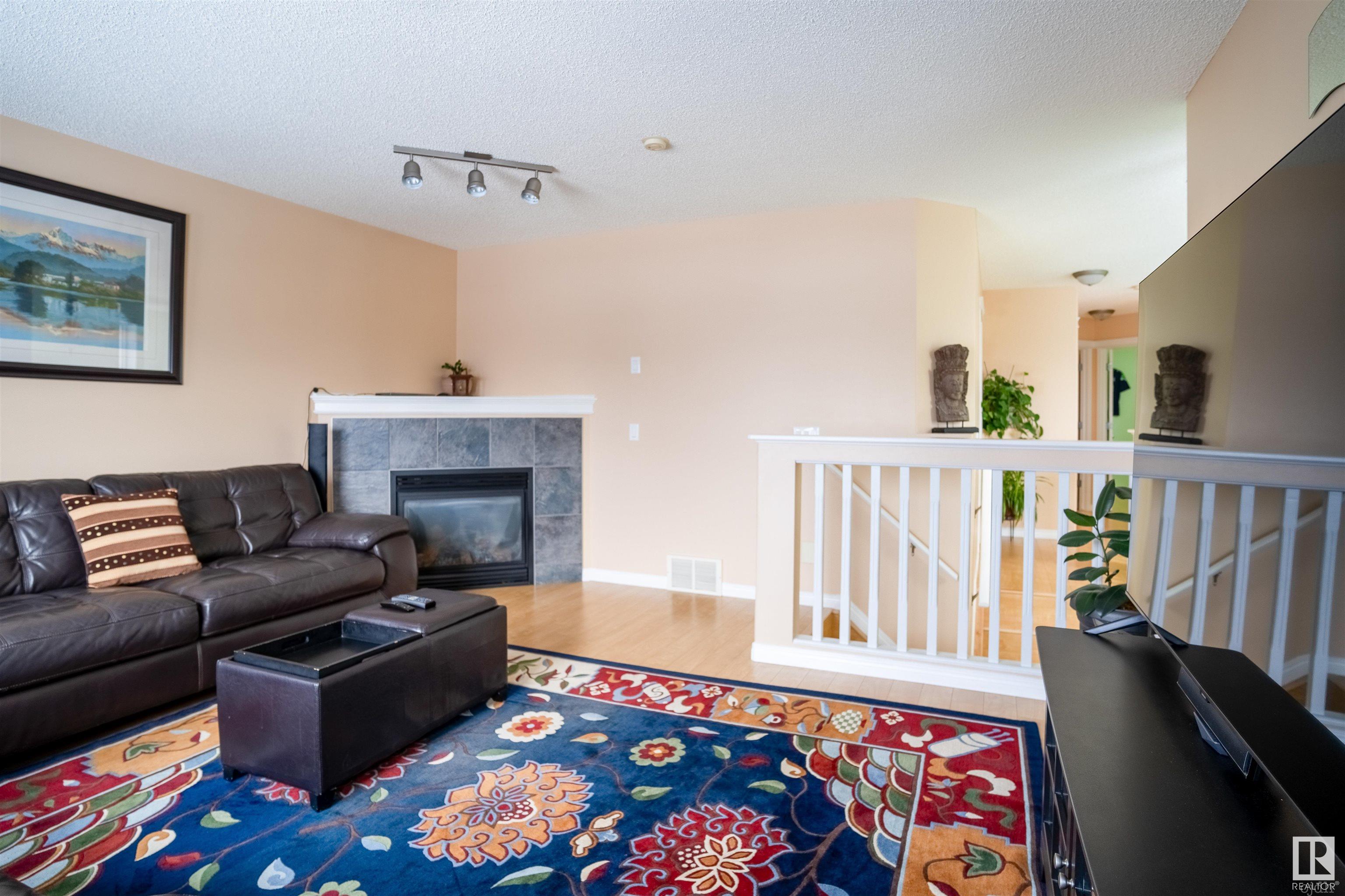      405 85 ST SW , Edmonton,  ,T6X 1H7 ;  Listing Number: MLS E4417784