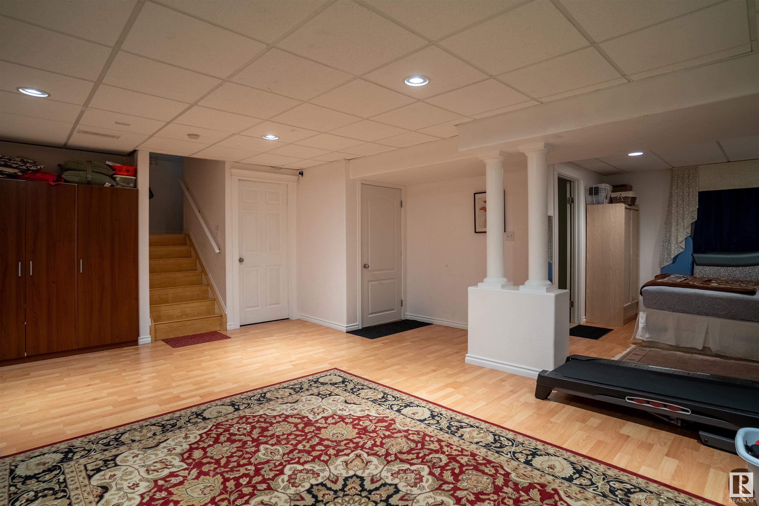      405 85 ST SW , Edmonton,  ,T6X 1H7 ;  Listing Number: MLS E4417784