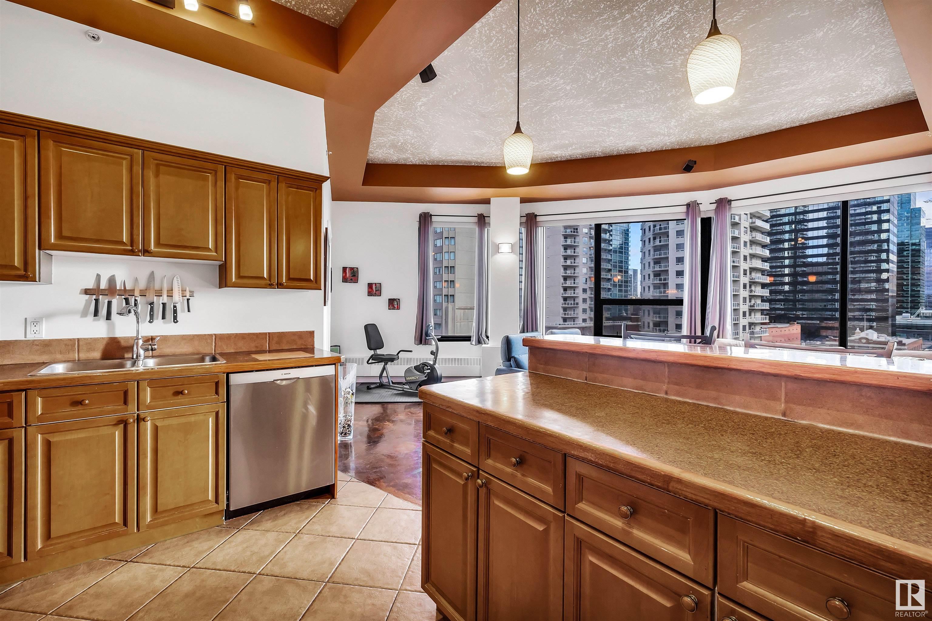      #801 10106 105 ST NW , Edmonton,  ,T5J 5E7 ;  Listing Number: MLS E4417787