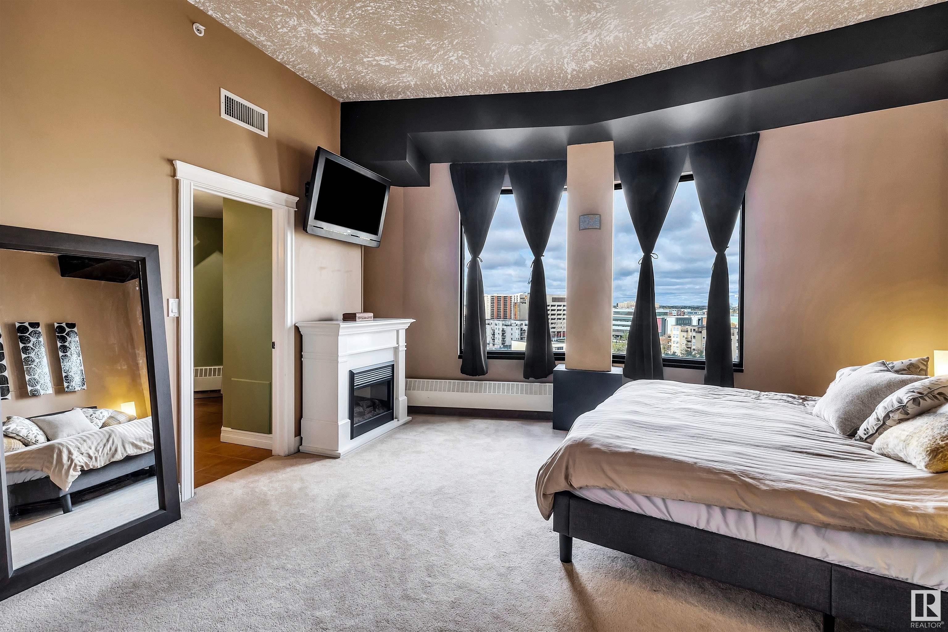      #801 10106 105 ST NW , Edmonton,  ,T5J 5E7 ;  Listing Number: MLS E4417787