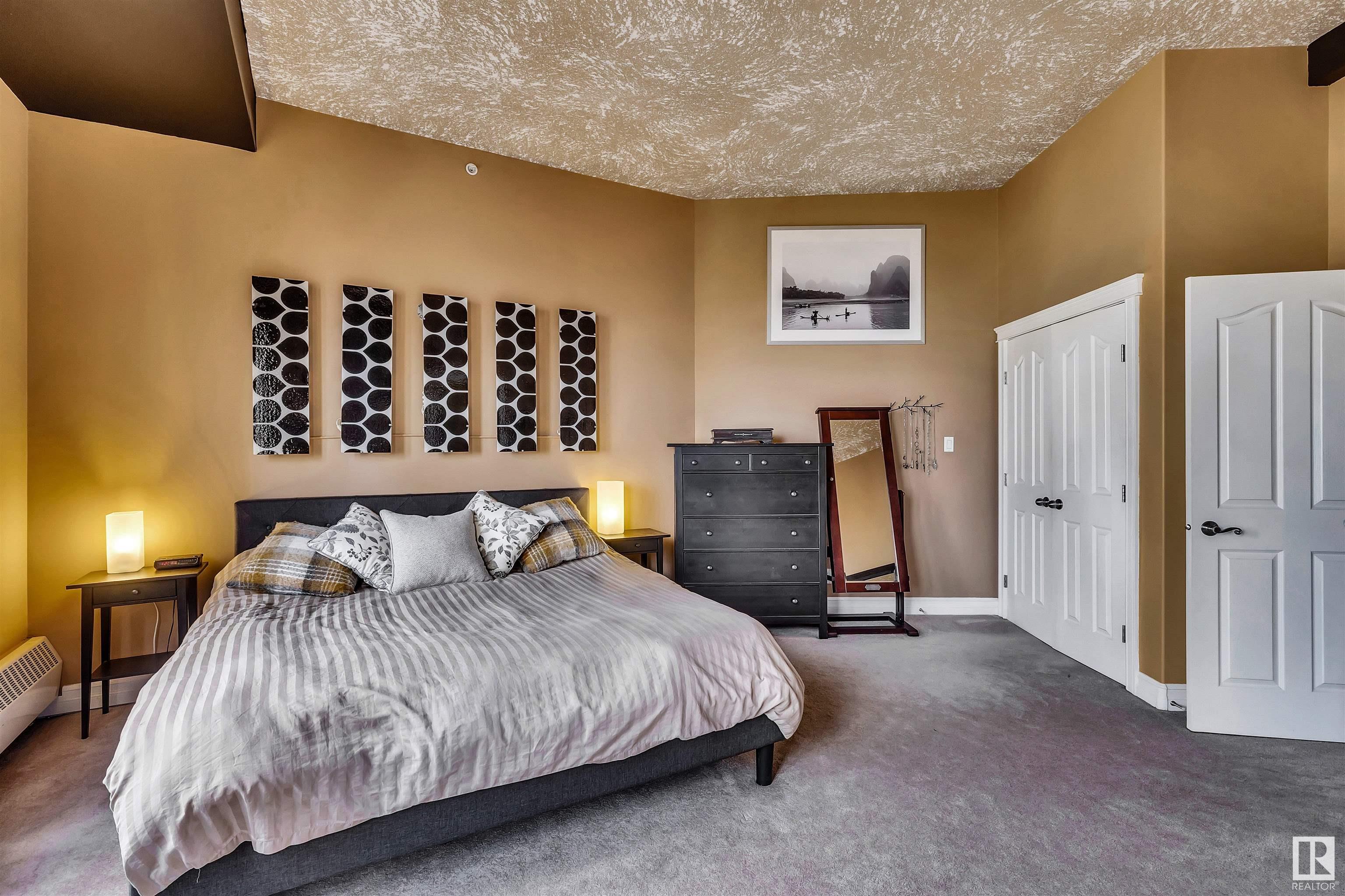      #801 10106 105 ST NW , Edmonton,  ,T5J 5E7 ;  Listing Number: MLS E4417787