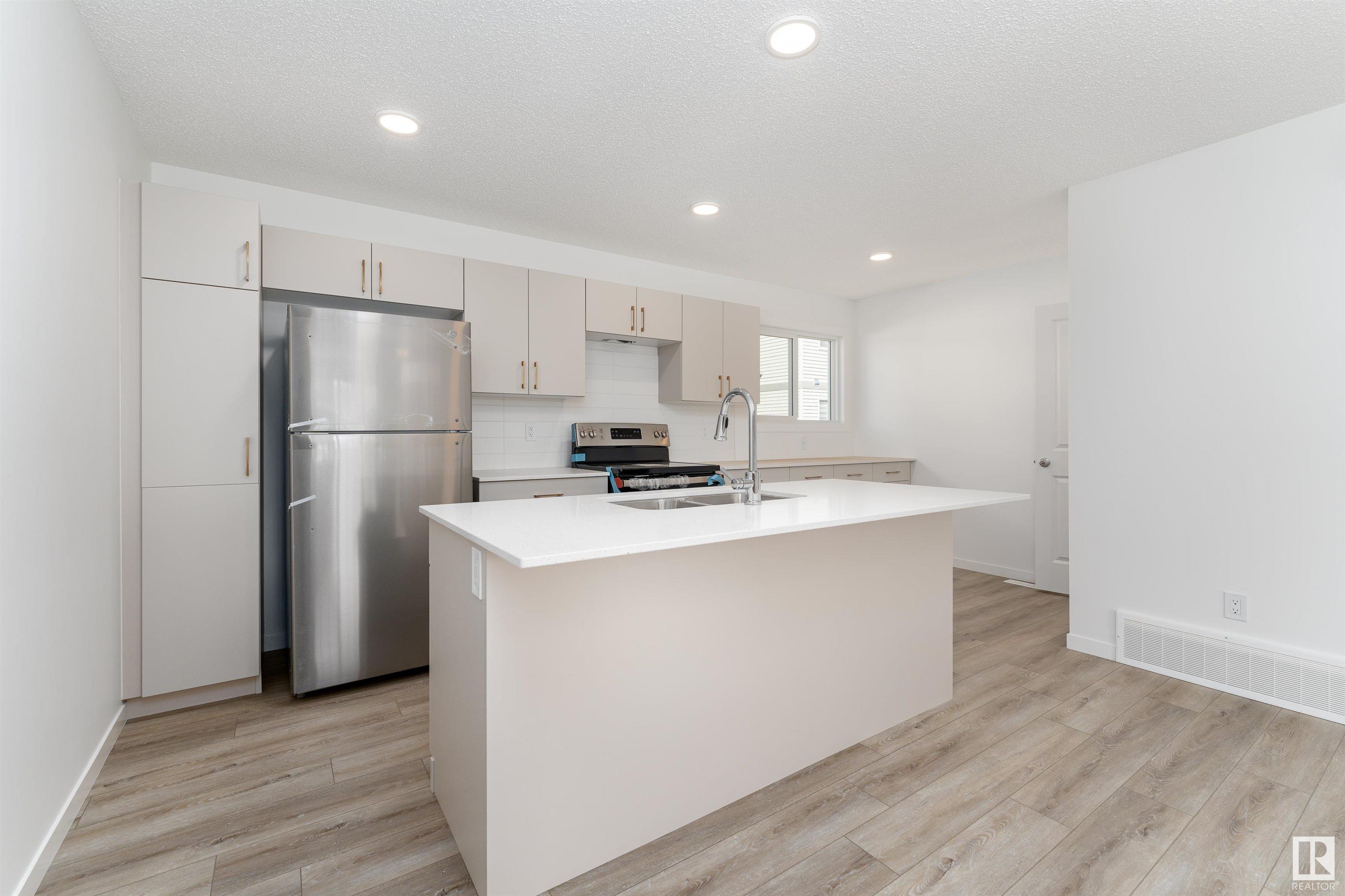      #136 1530 Tamarack BV NW , Edmonton,  ,T6T 2E6 ;  Listing Number: MLS E4417788