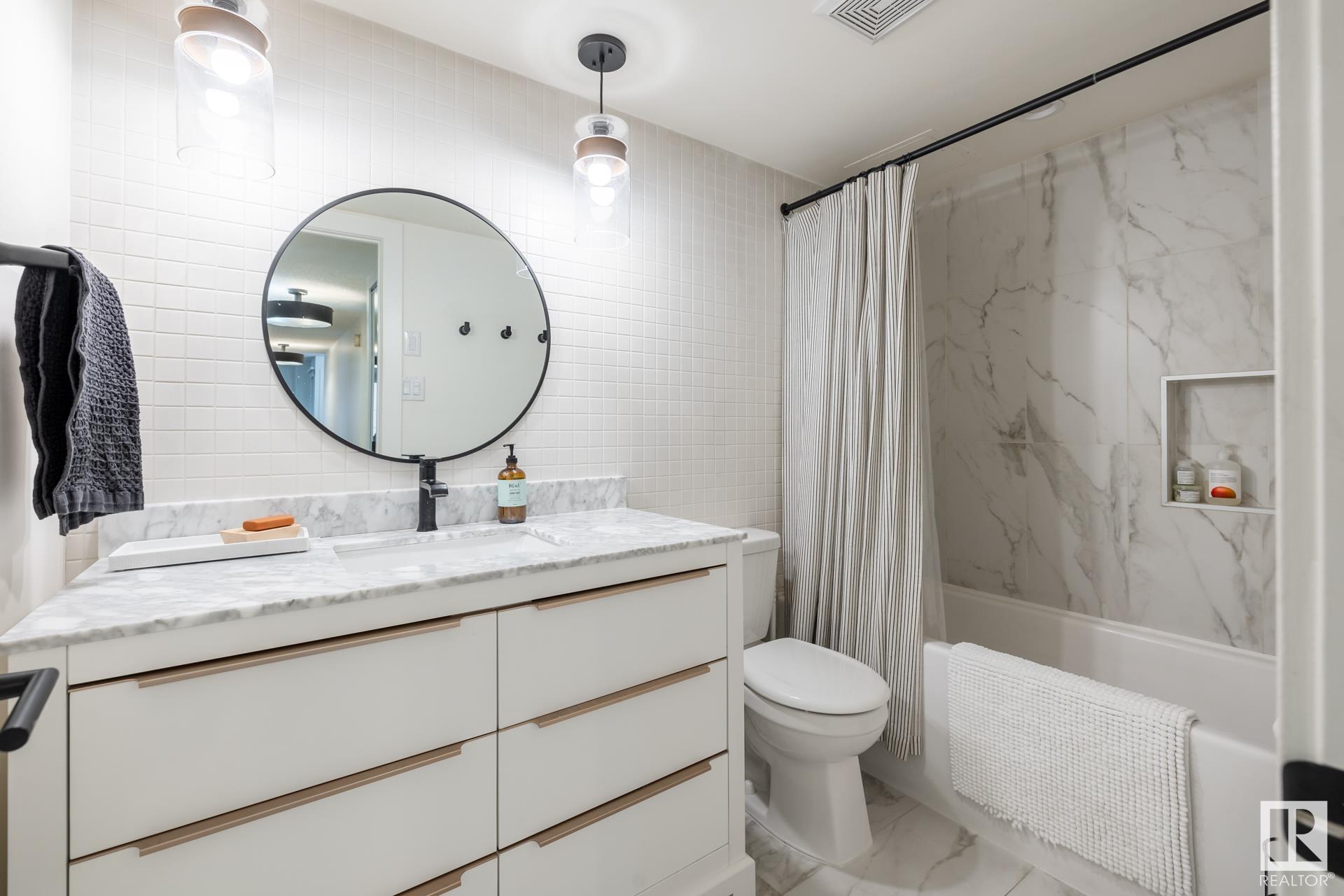      #203 12303 JASPER AV NW , Edmonton,  ,T5N 3K7 ;  Listing Number: MLS E4417793