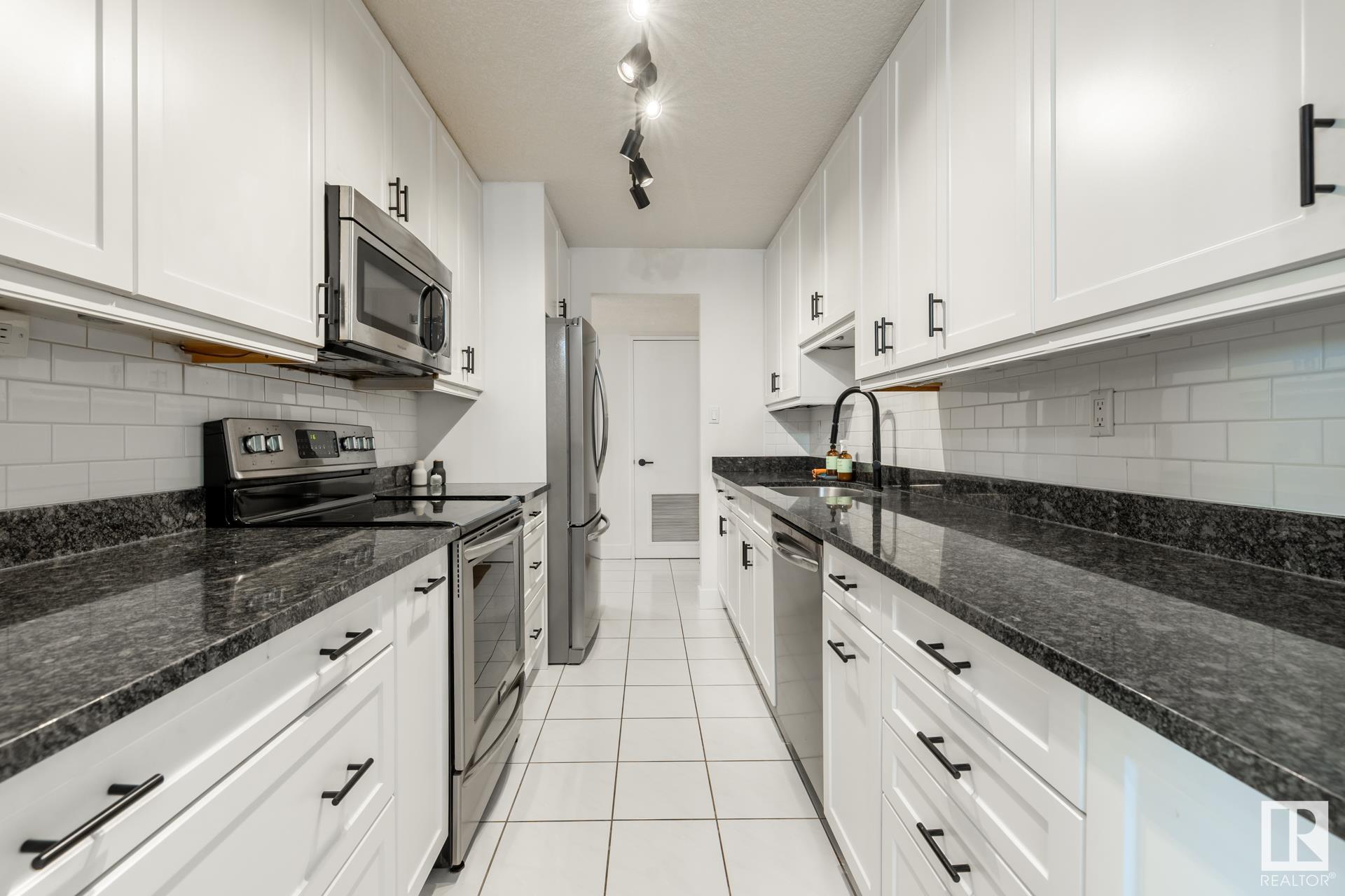      #203 12303 JASPER AV NW , Edmonton,  ,T5N 3K7 ;  Listing Number: MLS E4417793