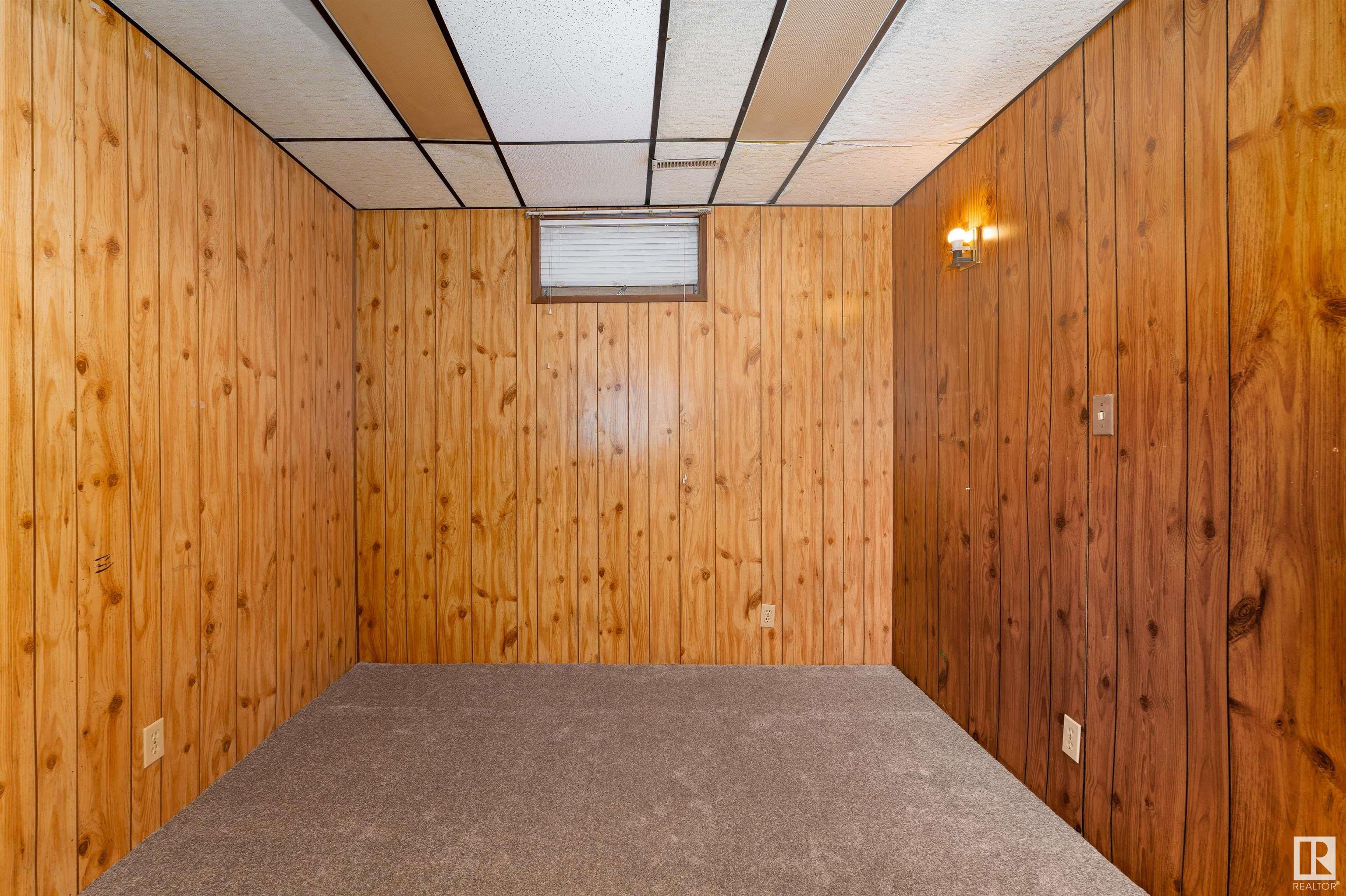      3829 62 ST NW , Edmonton,  ,T6L 1A4 ;  Listing Number: MLS E4417795