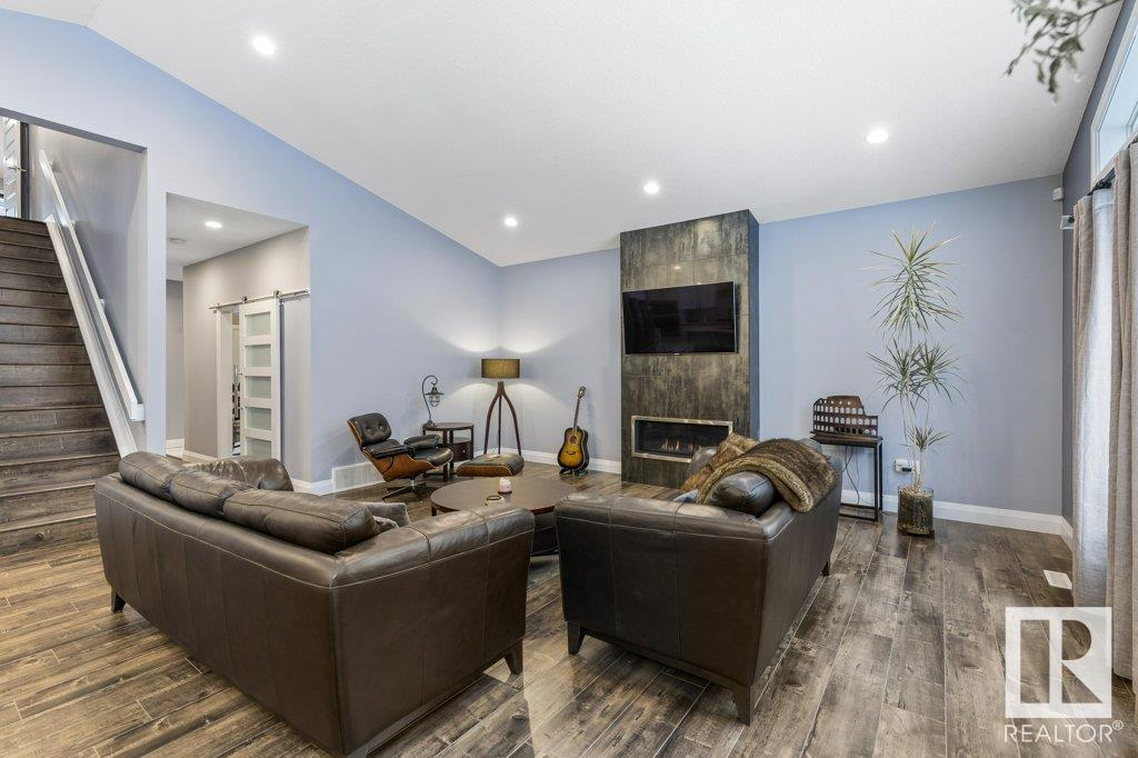      21 ORCHARD CO , St. Albert,  ,T8N 7P9 ;  Listing Number: MLS E4417796