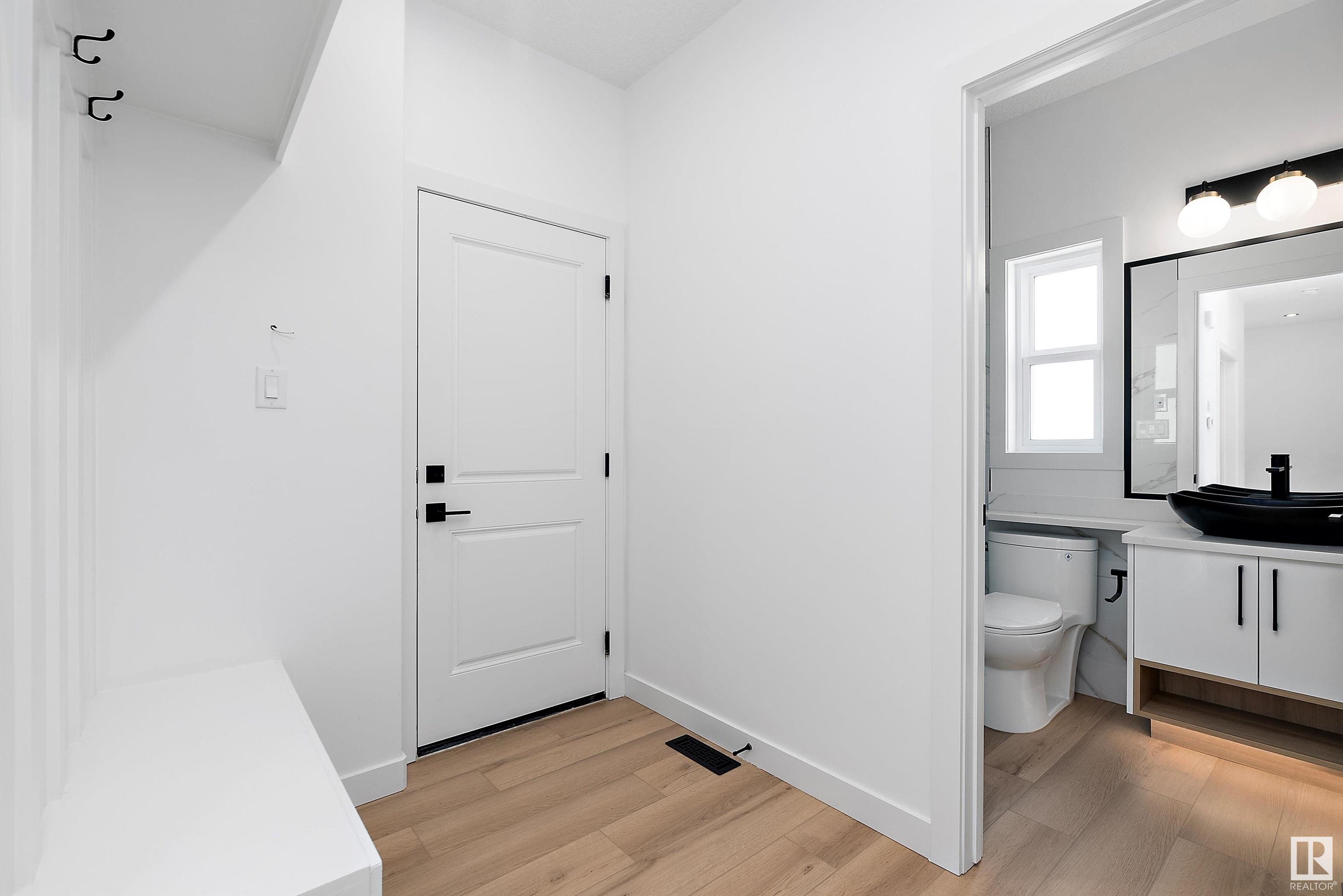     153 Creekside LN , Leduc,  ,T9E 1T1 ;  Listing Number: MLS E4417799