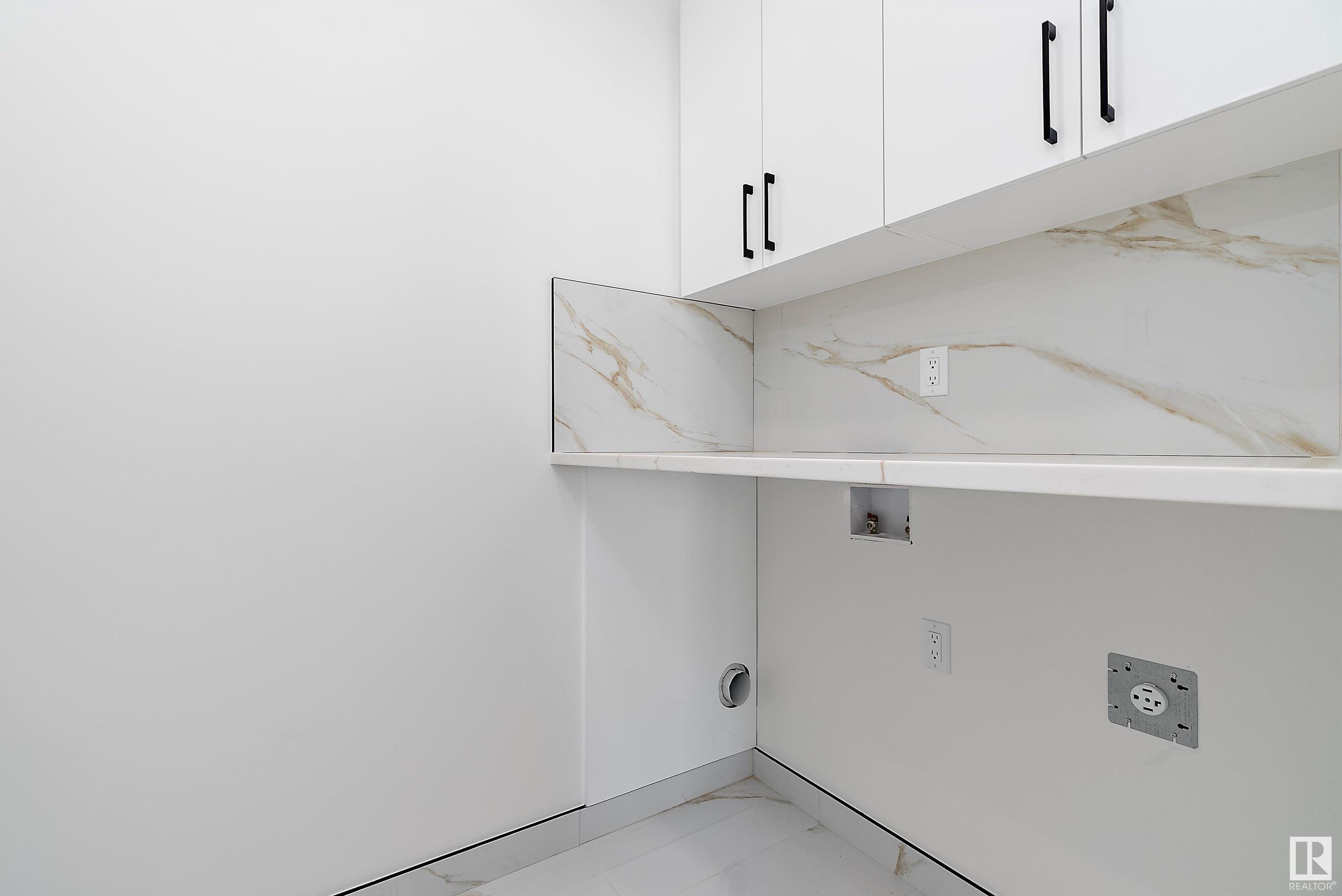      153 Creekside LN , Leduc,  ,T9E 1T1 ;  Listing Number: MLS E4417799