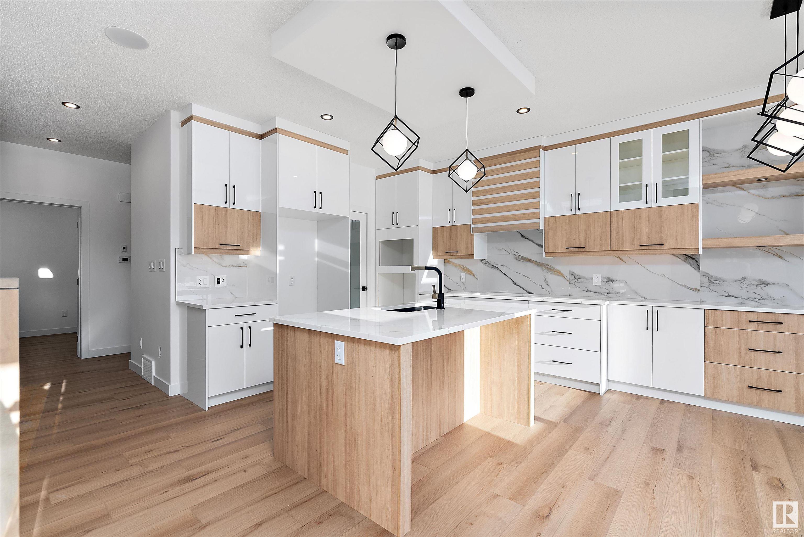      153 Creekside LN , Leduc,  ,T9E 1T1 ;  Listing Number: MLS E4417799