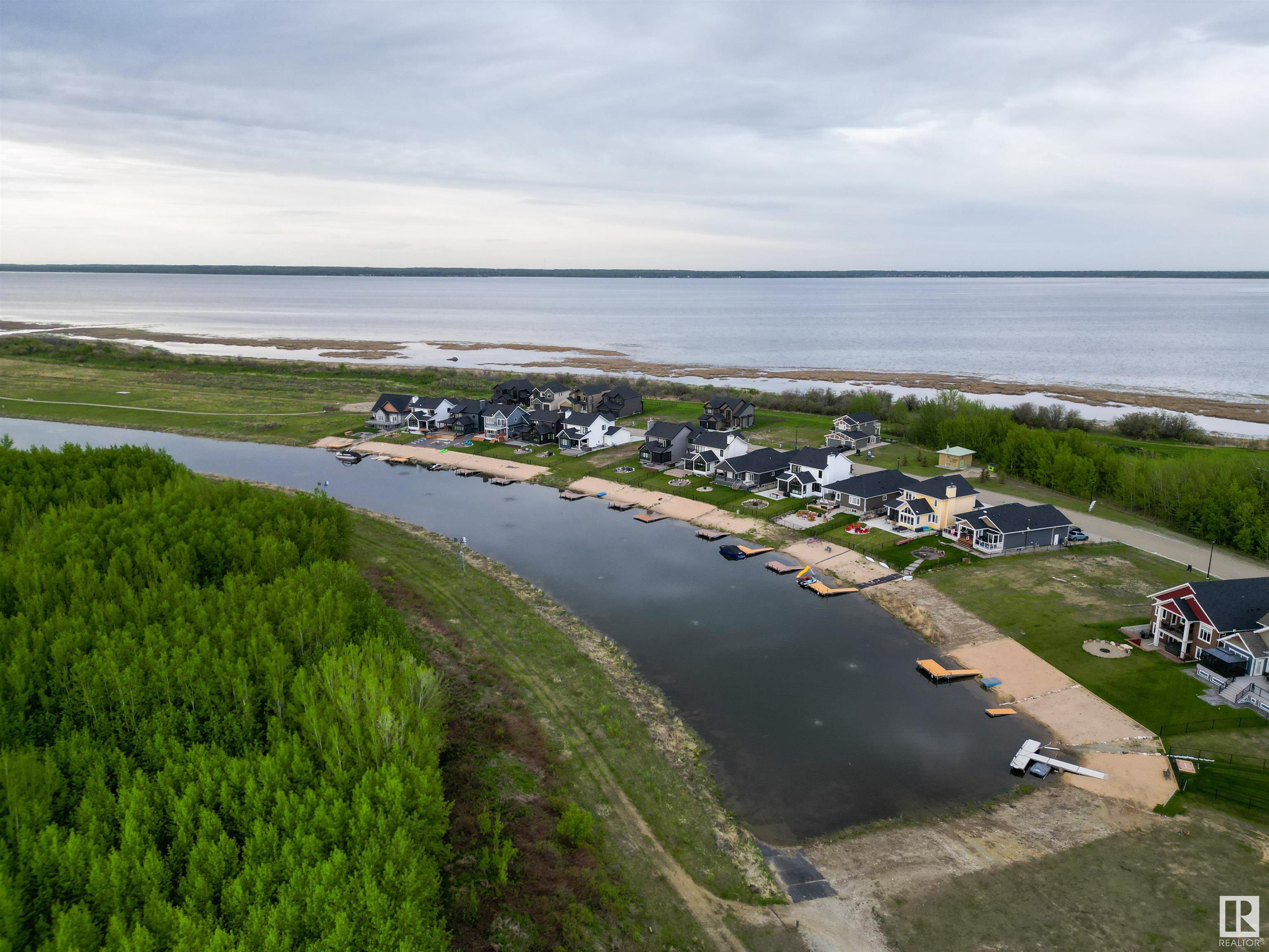      #37 3410 STE. ANNE TR , Rural Lac Ste. Anne County,  ,T0E 0A1 ;  Listing Number: MLS E4417802
