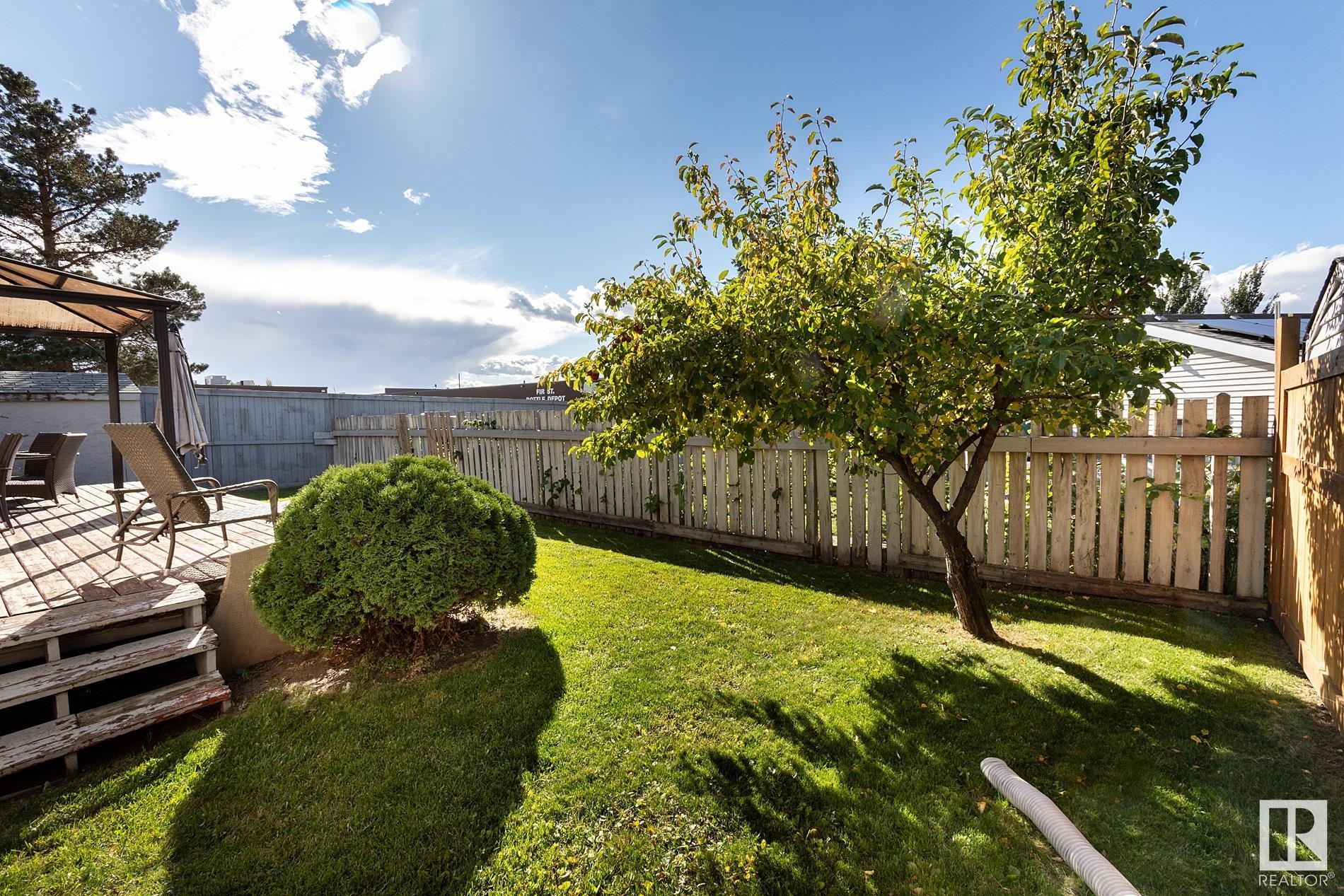      231 VILLAGE CI , Sherwood Park,  ,T8A 5A1 ;  Listing Number: MLS E4417804