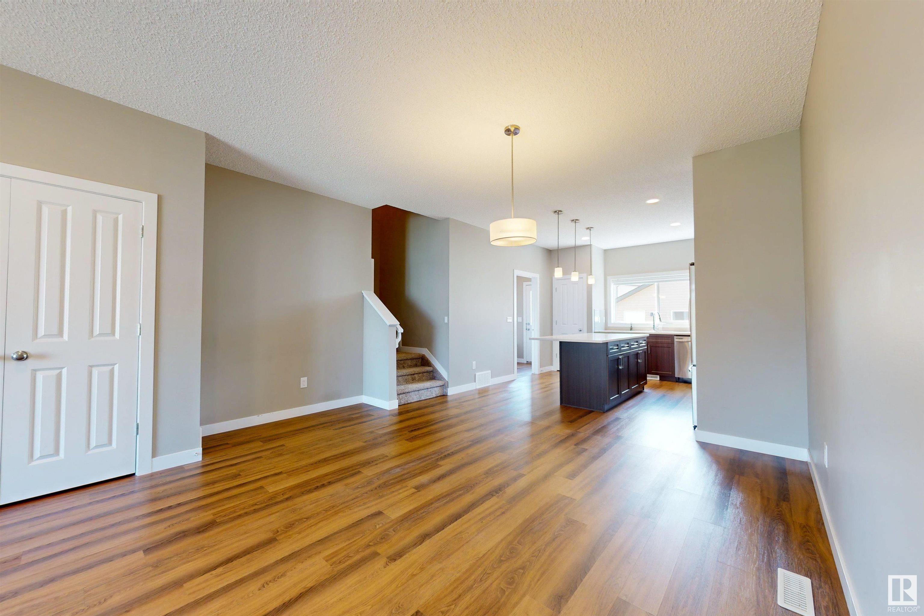      3704 2 ST NW , Edmonton,  ,T6T 2L8 ;  Listing Number: MLS E4417807