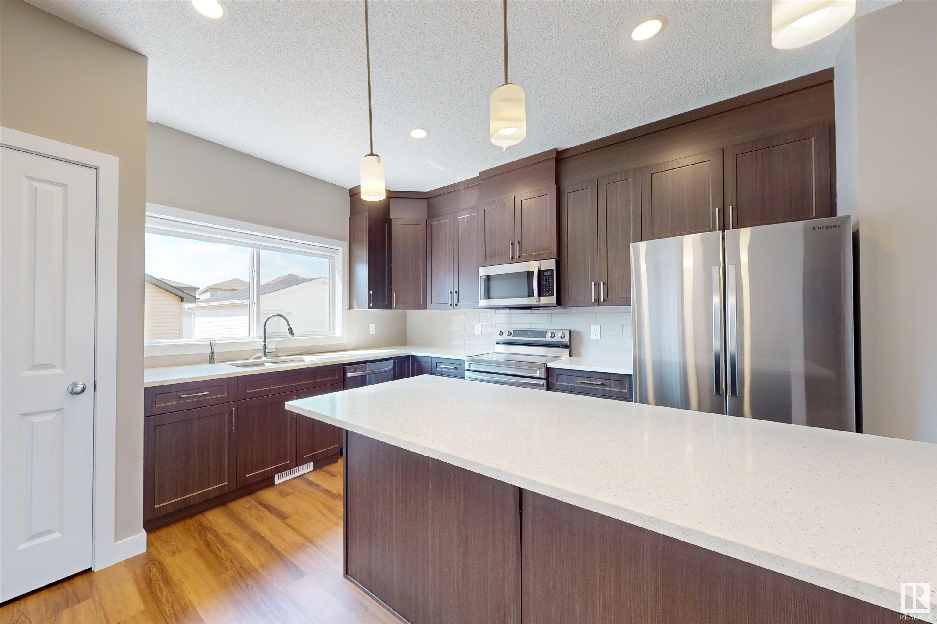      3704 2 ST NW , Edmonton,  ,T6T 2L8 ;  Listing Number: MLS E4417807