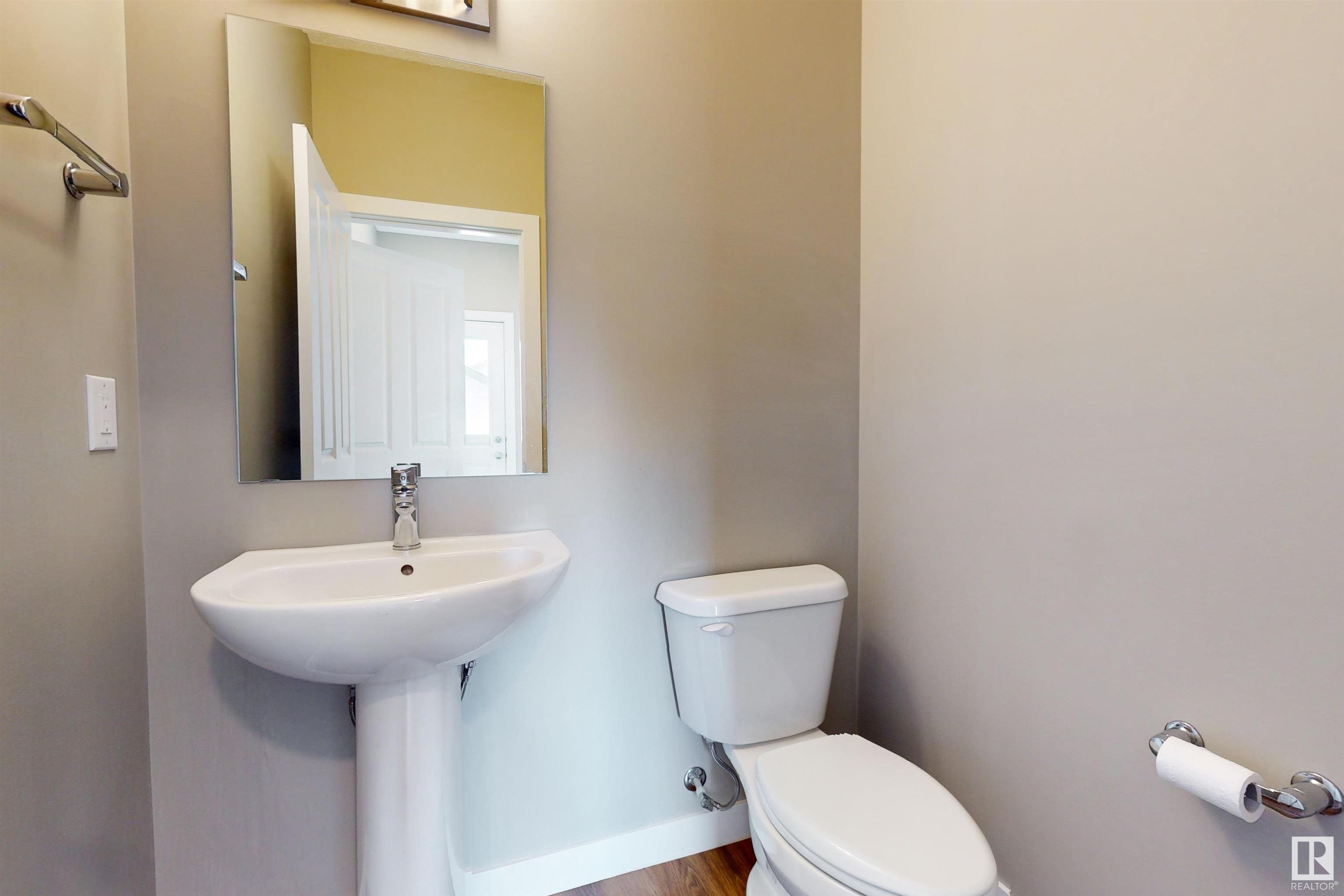      3704 2 ST NW , Edmonton,  ,T6T 2L8 ;  Listing Number: MLS E4417807