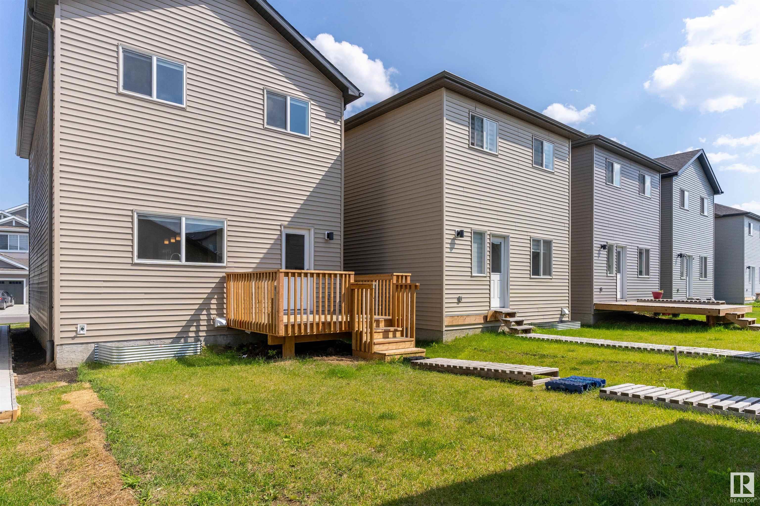      3704 2 ST NW , Edmonton,  ,T6T 2L8 ;  Listing Number: MLS E4417807