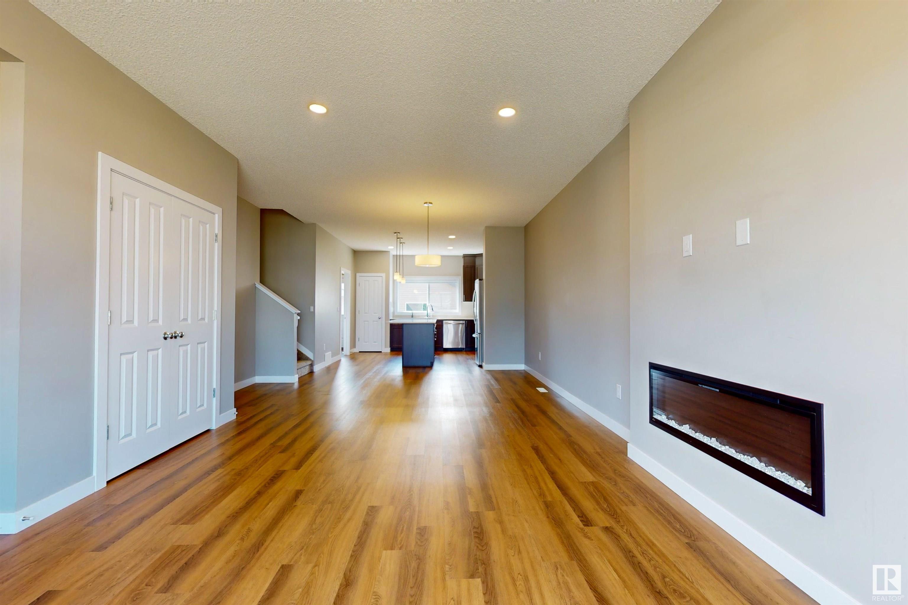      3704 2 ST NW , Edmonton,  ,T6T 2L8 ;  Listing Number: MLS E4417807