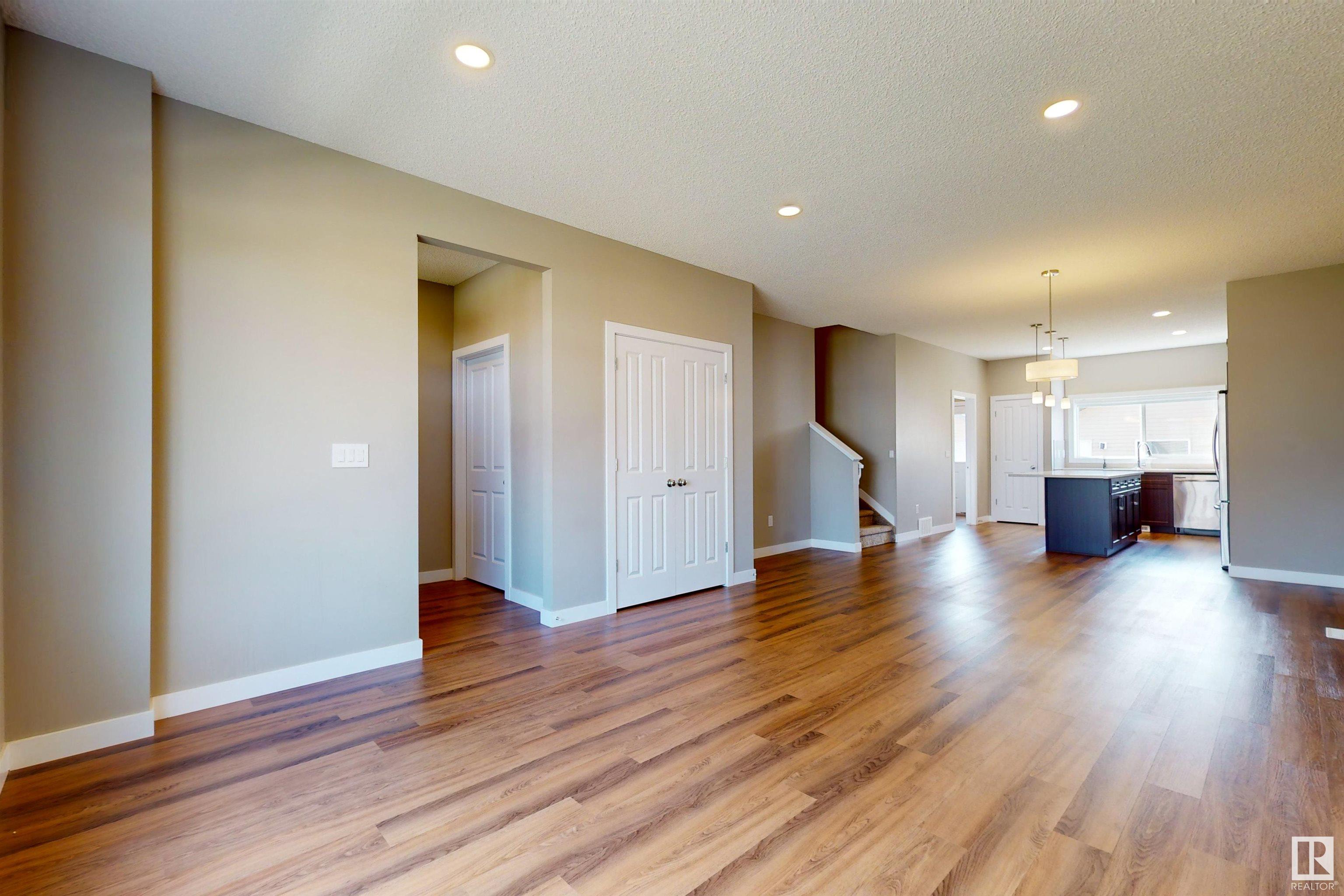      3704 2 ST NW , Edmonton,  ,T6T 2L8 ;  Listing Number: MLS E4417807