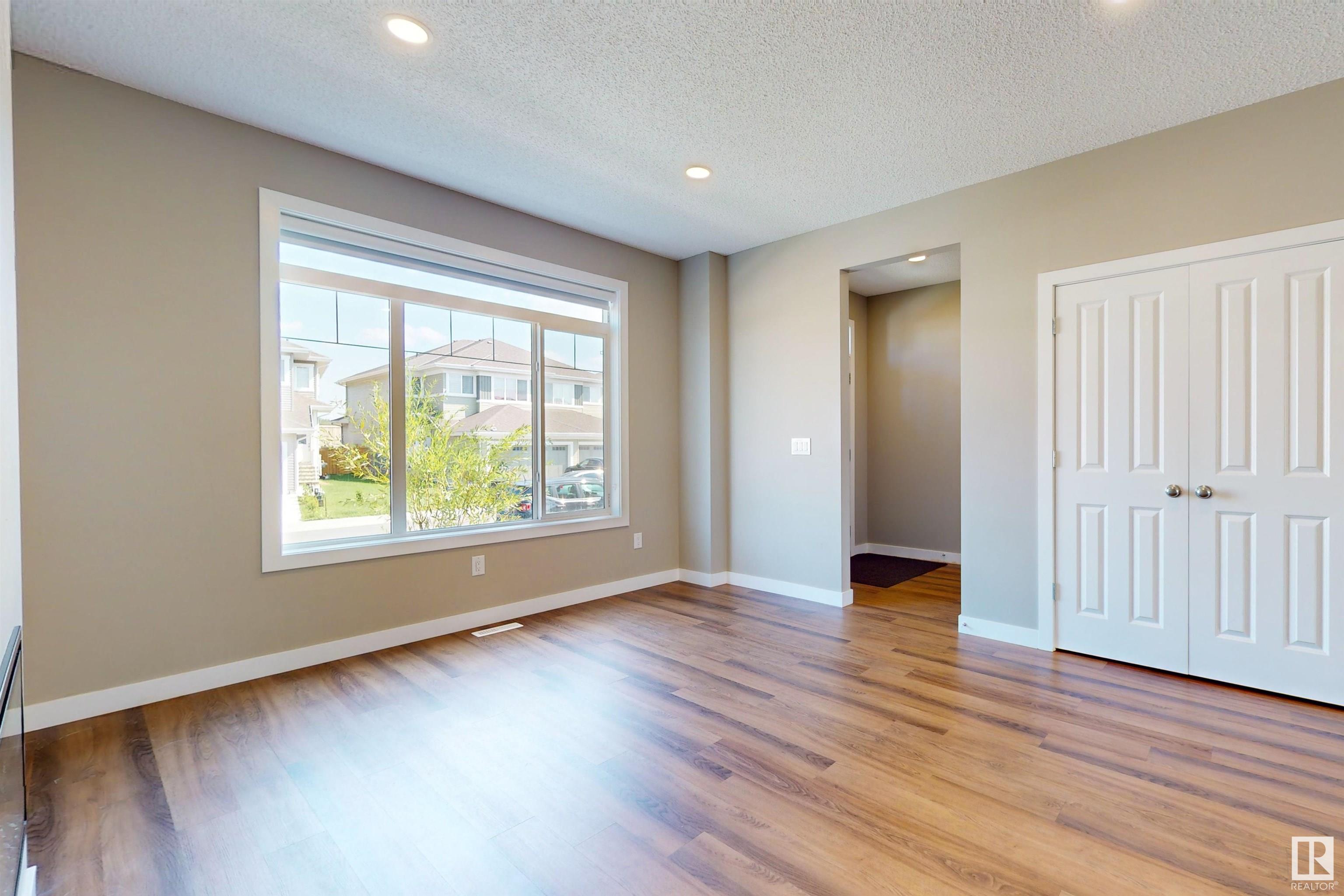      3704 2 ST NW , Edmonton,  ,T6T 2L8 ;  Listing Number: MLS E4417807