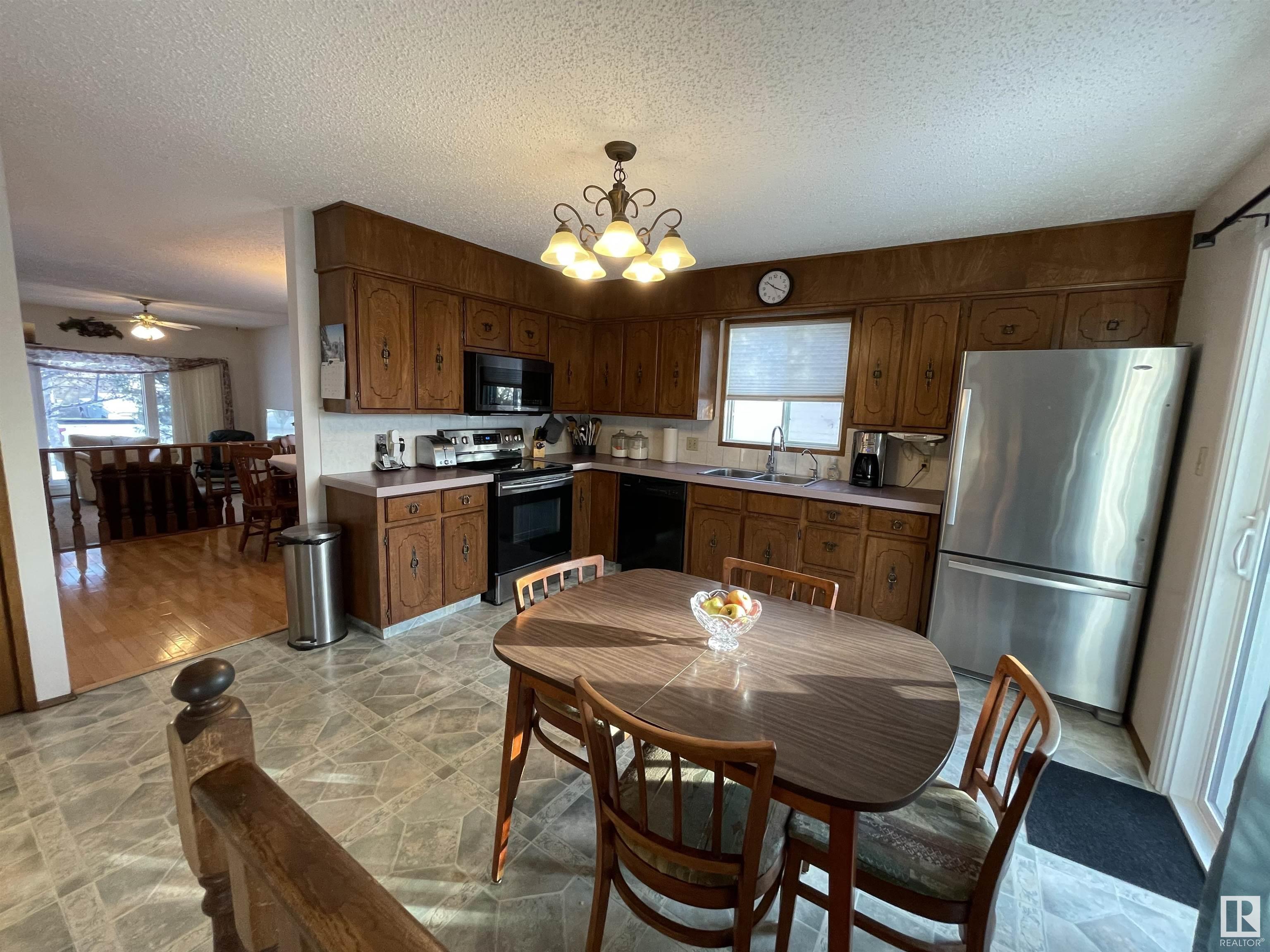      4108 45 AV , Bonnyville Town,  ,T9N 1J3 ;  Listing Number: MLS E4417813