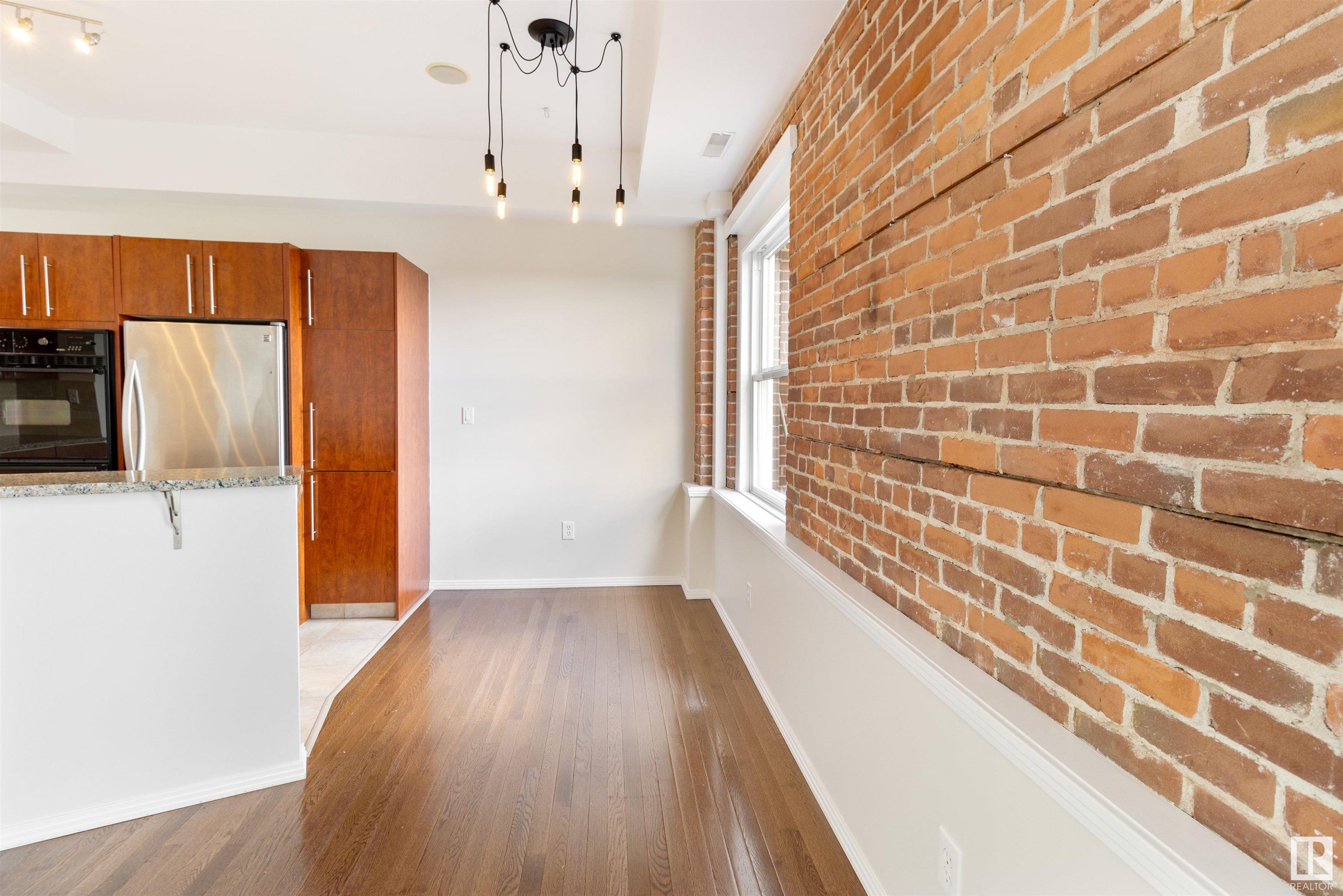      #511 10728 82 AV NW , Edmonton,  ,T6E 6P5 ;  Listing Number: MLS E4417819