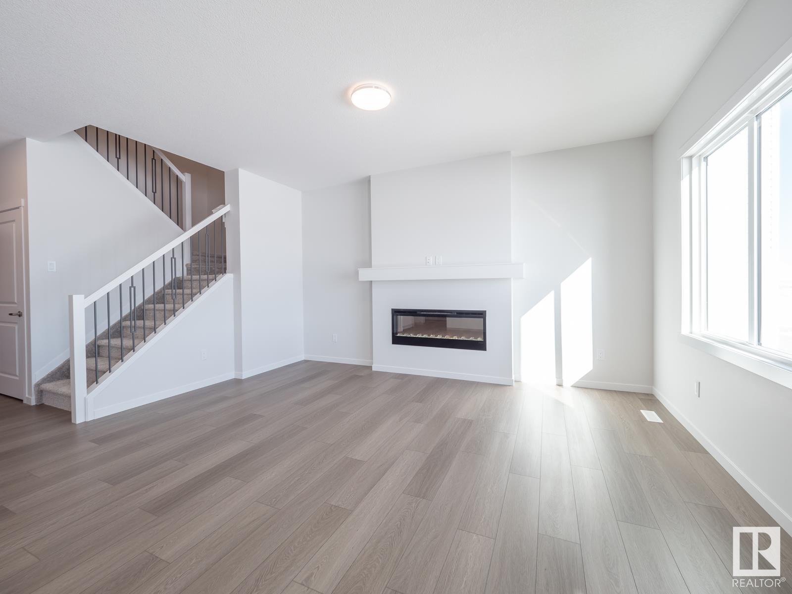      2230 193A ST NW , Edmonton,  ,T6M 3B7 ;  Listing Number: MLS E4417826