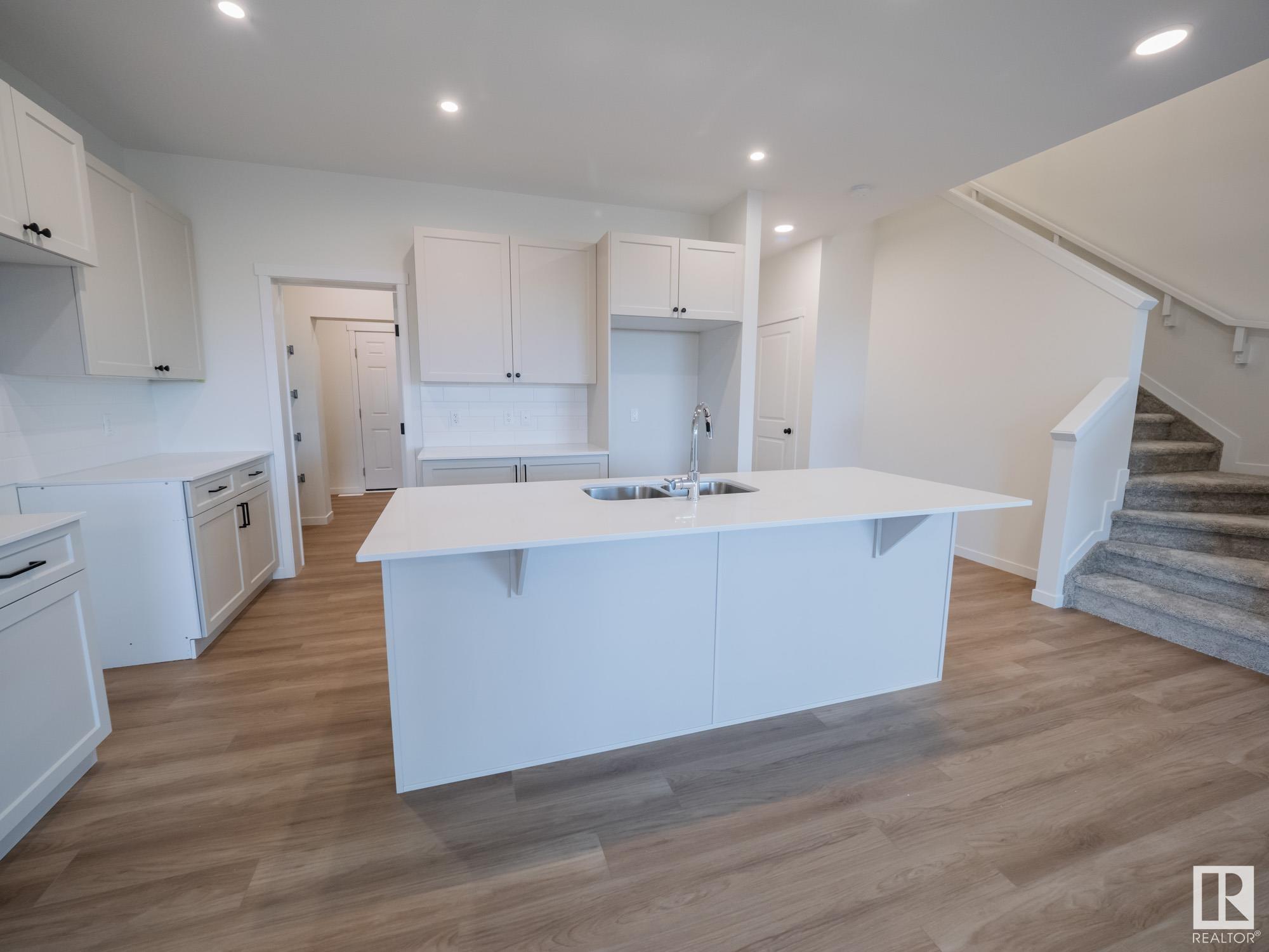      1732 WESTERRA WD , Stony Plain,  ,T7Z 0P1 ;  Listing Number: MLS E4417827