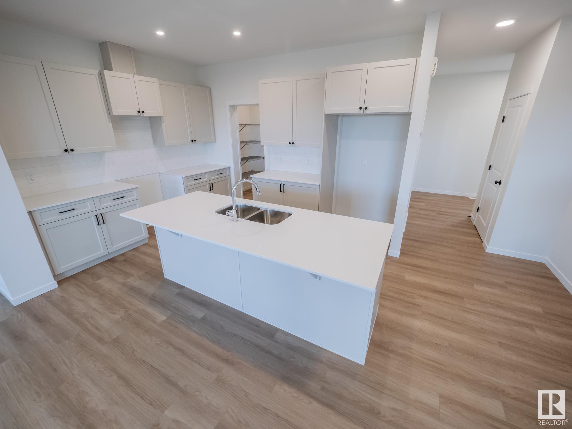      1732 WESTERRA WD , Stony Plain,  ,T7Z 0P1 ;  Listing Number: MLS E4417827