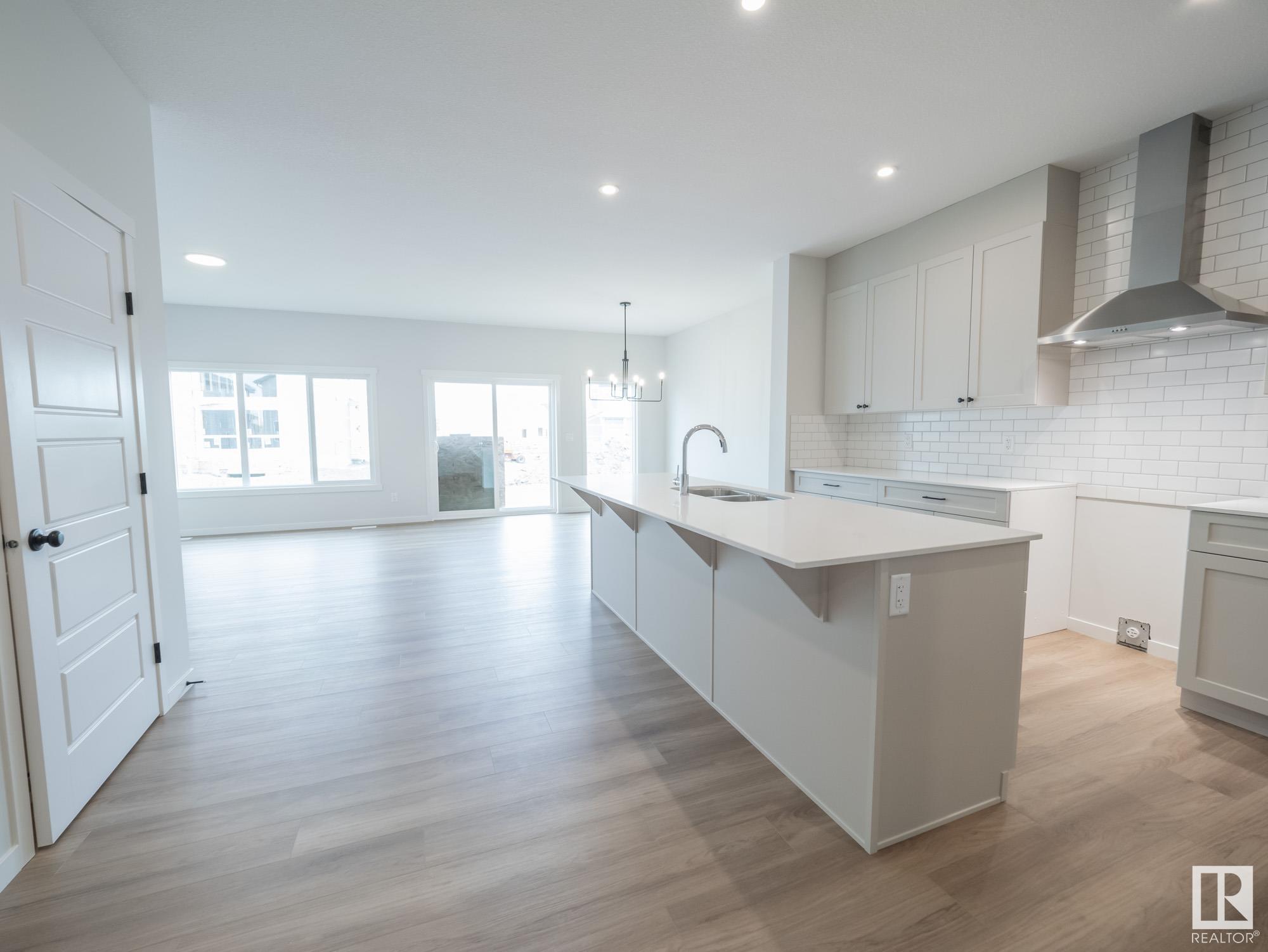      2238 193A ST NW , Edmonton,  ,T6M 3B7 ;  Listing Number: MLS E4417829