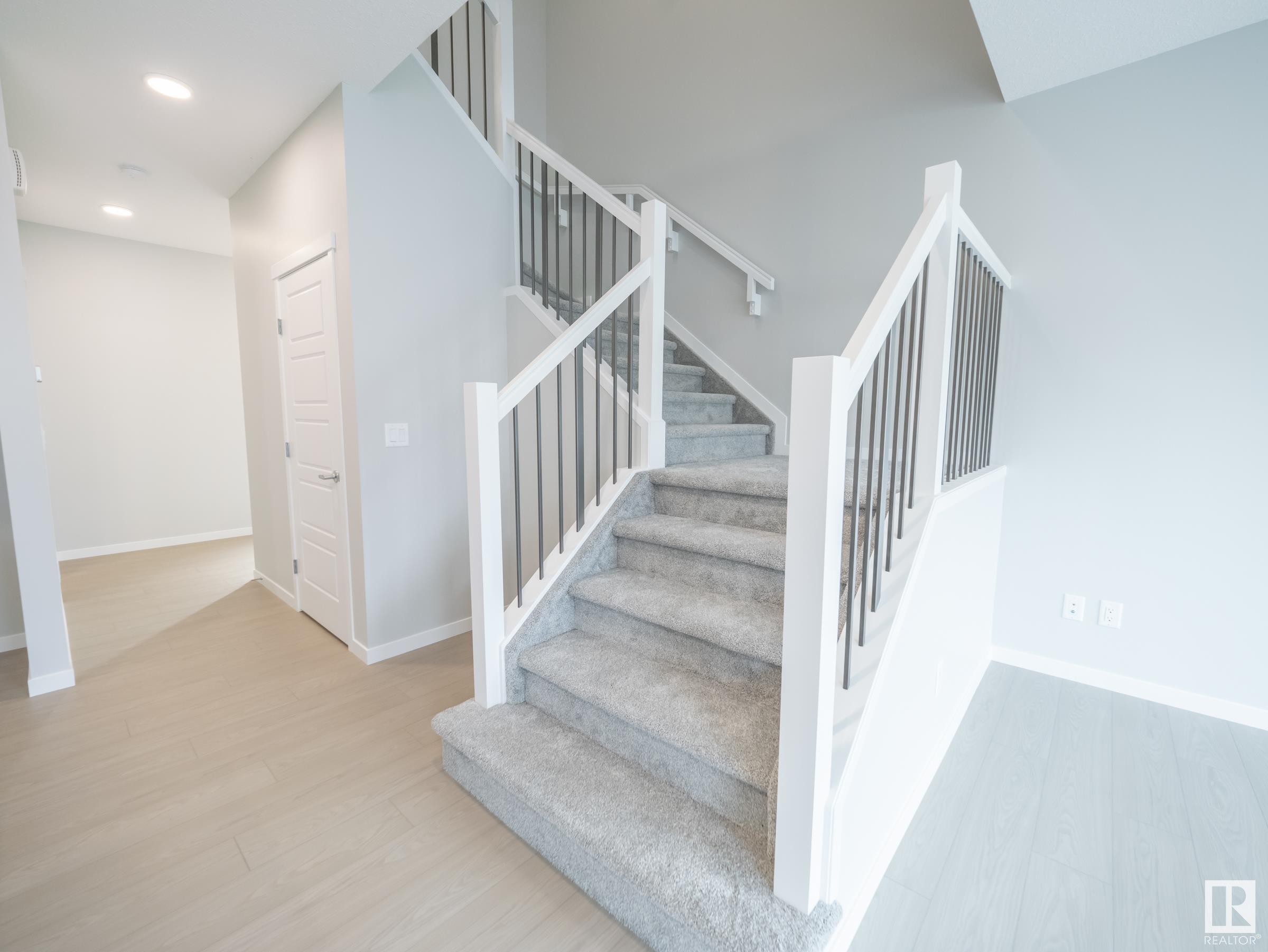      520 173 AV NE , Edmonton,  ,T5Y 4G2 ;  Listing Number: MLS E4417833