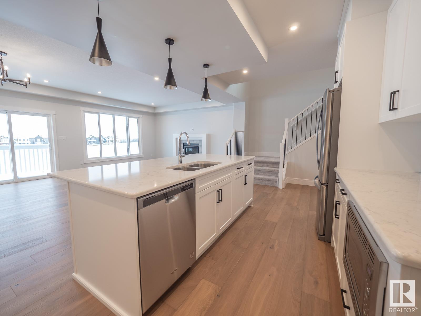      40 ROSEWOOD WY , St. Albert,  ,T8N 8B2 ;  Listing Number: MLS E4417835