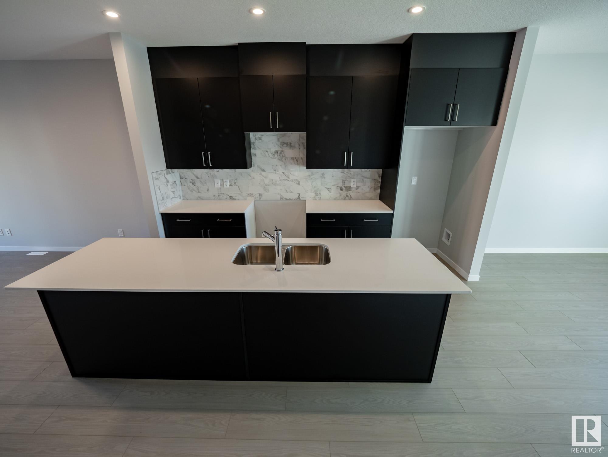      5 ETON LI , Spruce Grove,  ,T7X 4B7 ;  Listing Number: MLS E4417838
