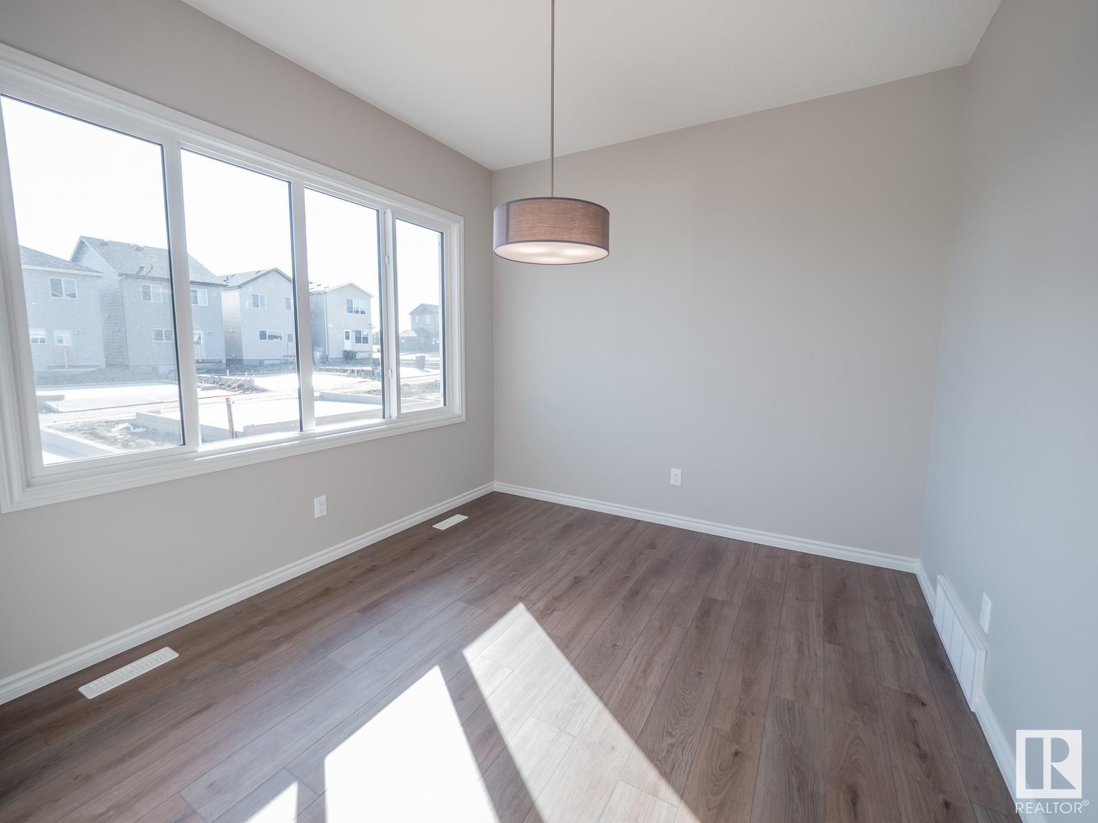      1109 ASTER BV NW , Edmonton,  ,T6T 2V2 ;  Listing Number: MLS E4417839