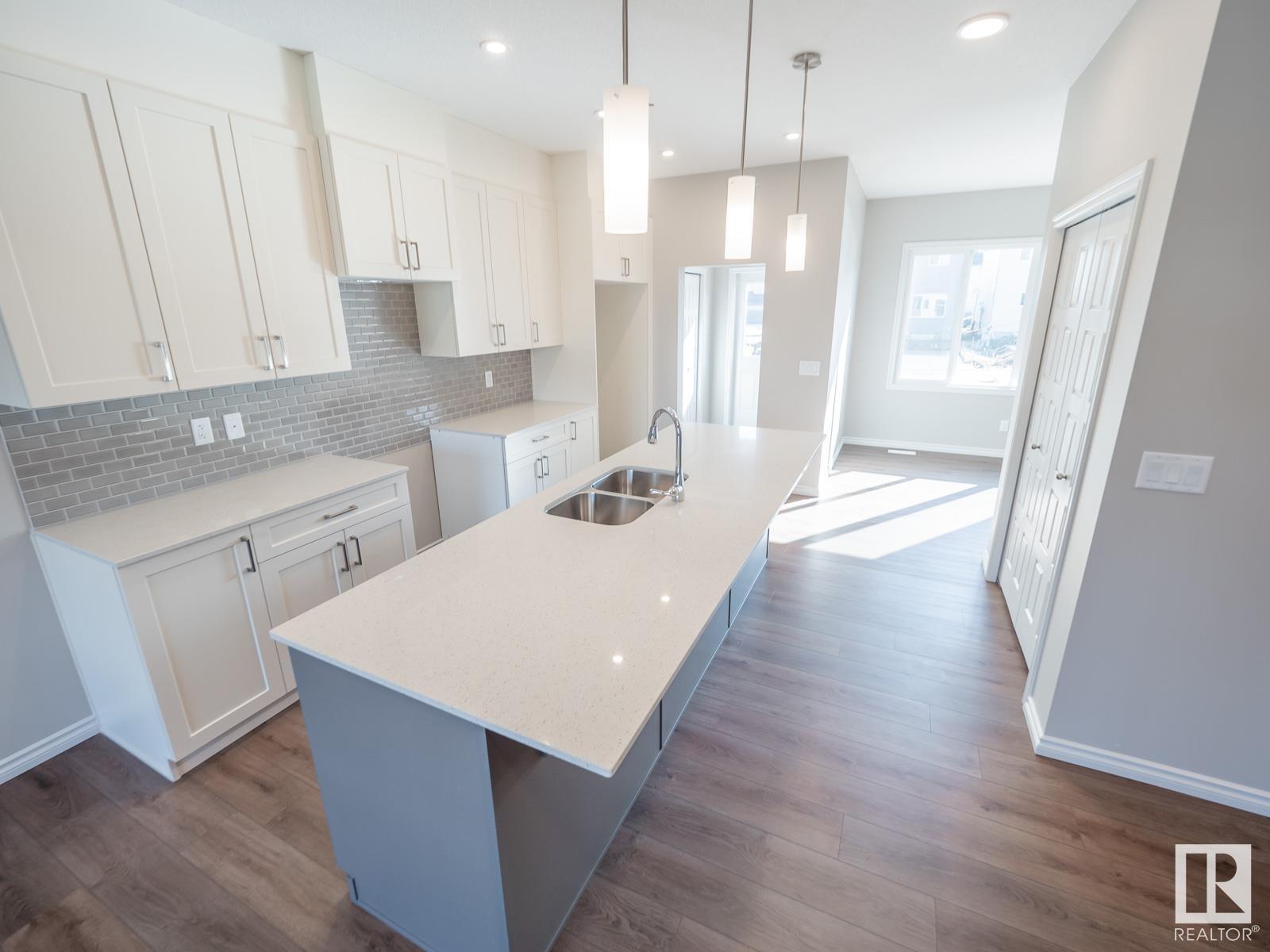      1109 ASTER BV NW , Edmonton,  ,T6T 2V2 ;  Listing Number: MLS E4417839