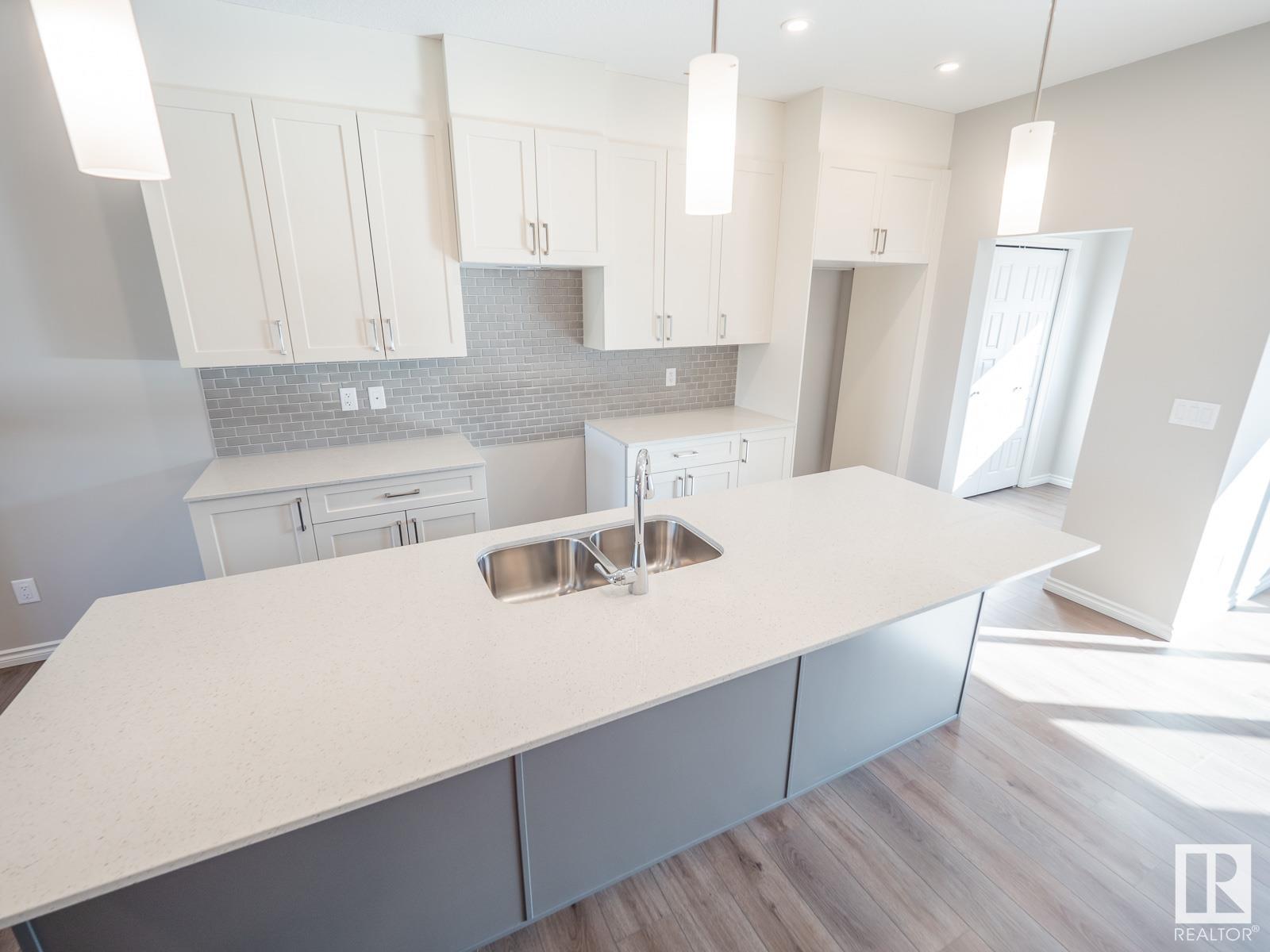      1109 ASTER BV NW , Edmonton,  ,T6T 2V2 ;  Listing Number: MLS E4417839