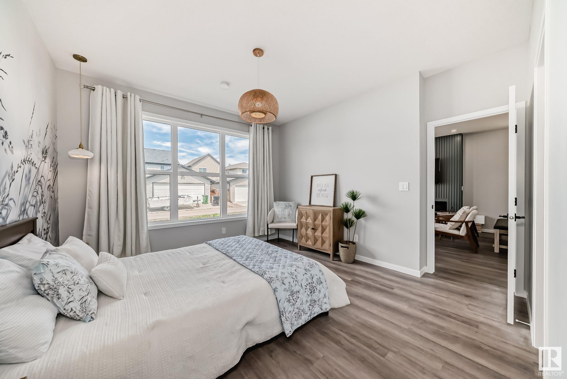      21834 98A AV NW , Edmonton,  ,T5T 7J3 ;  Listing Number: MLS E4417870