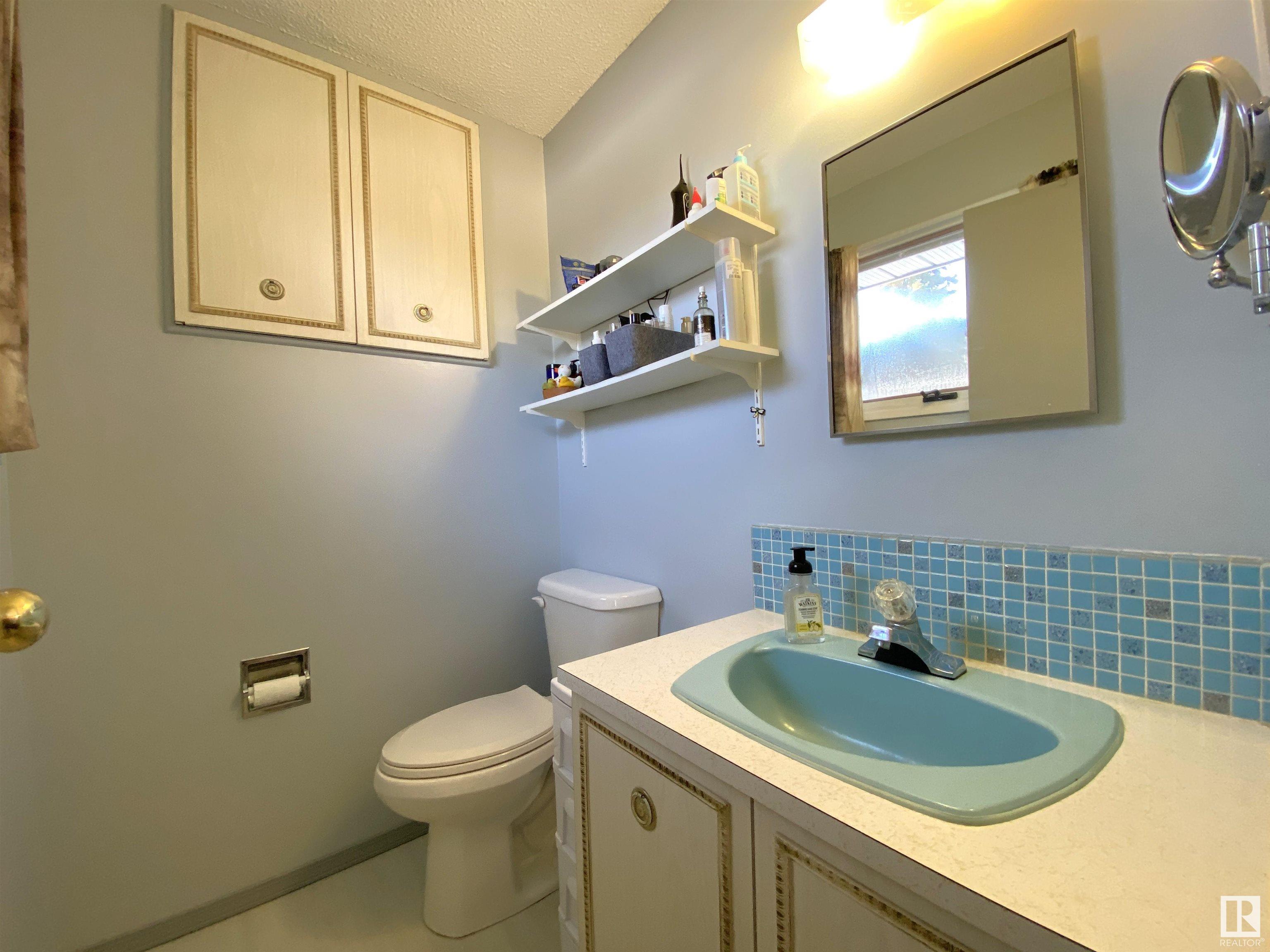      5411 49 ST , Warburg,  ,T0C 2T0 ;  Listing Number: MLS E4417871
