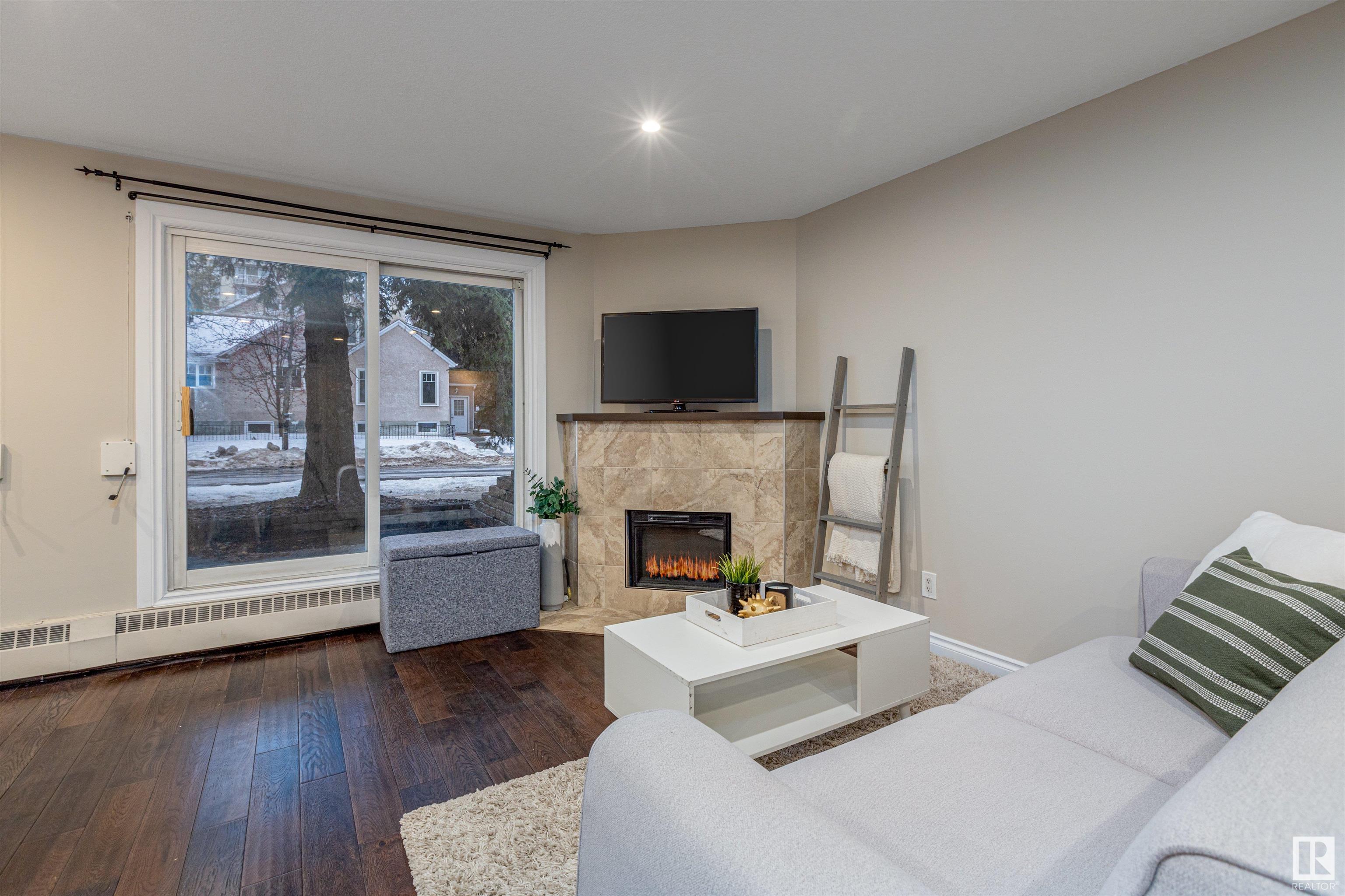      #101 8125 110 ST NW , Edmonton,  ,T6G 2P3 ;  Listing Number: MLS E4417875