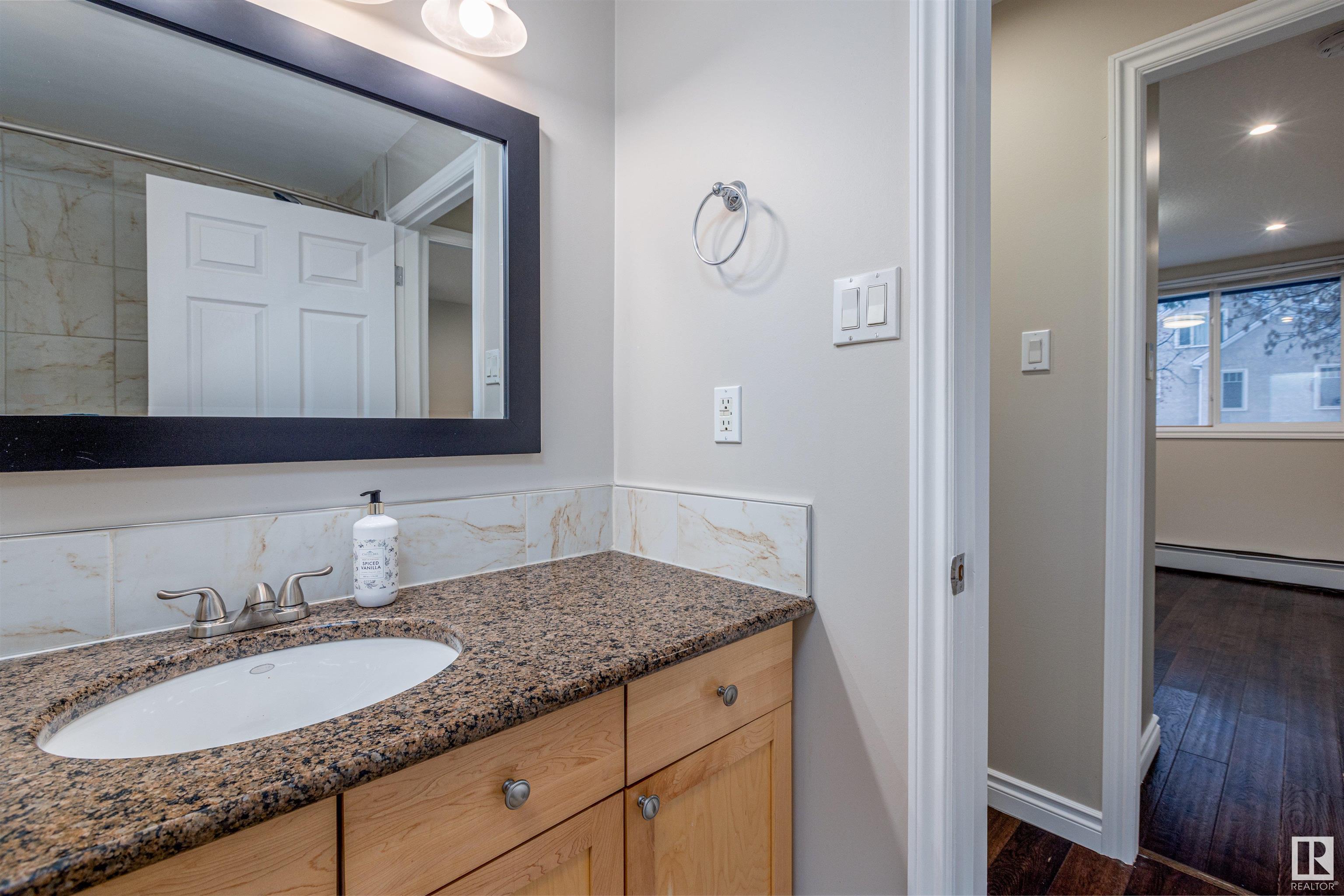      #101 8125 110 ST NW , Edmonton,  ,T6G 2P3 ;  Listing Number: MLS E4417875