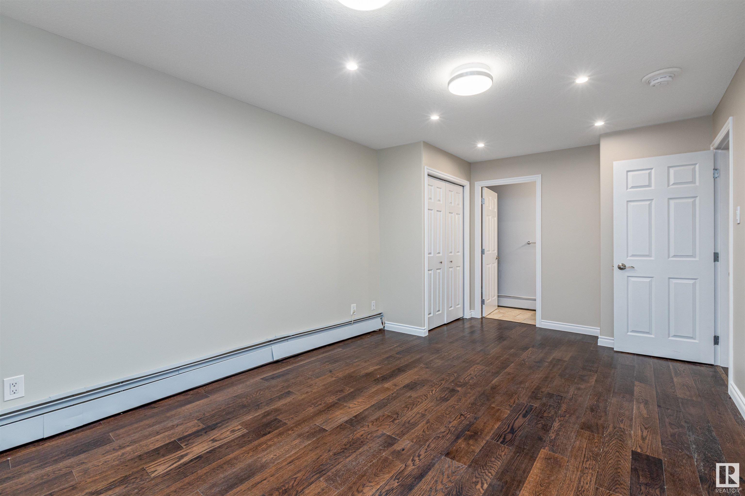      #101 8125 110 ST NW , Edmonton,  ,T6G 2P3 ;  Listing Number: MLS E4417875