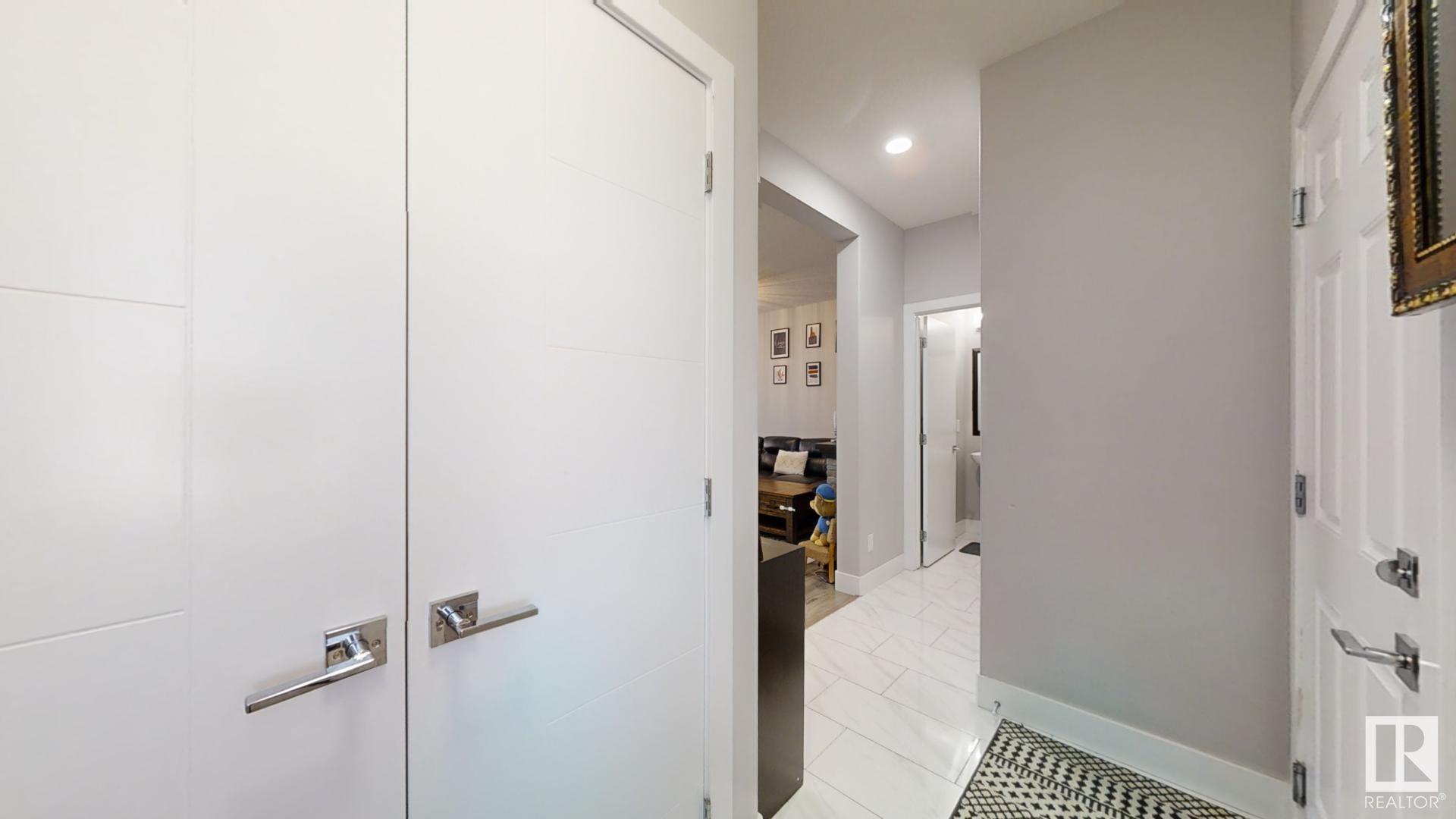      1124 30 ST NW , Edmonton,  ,T6T 2H1 ;  Listing Number: MLS E4417878