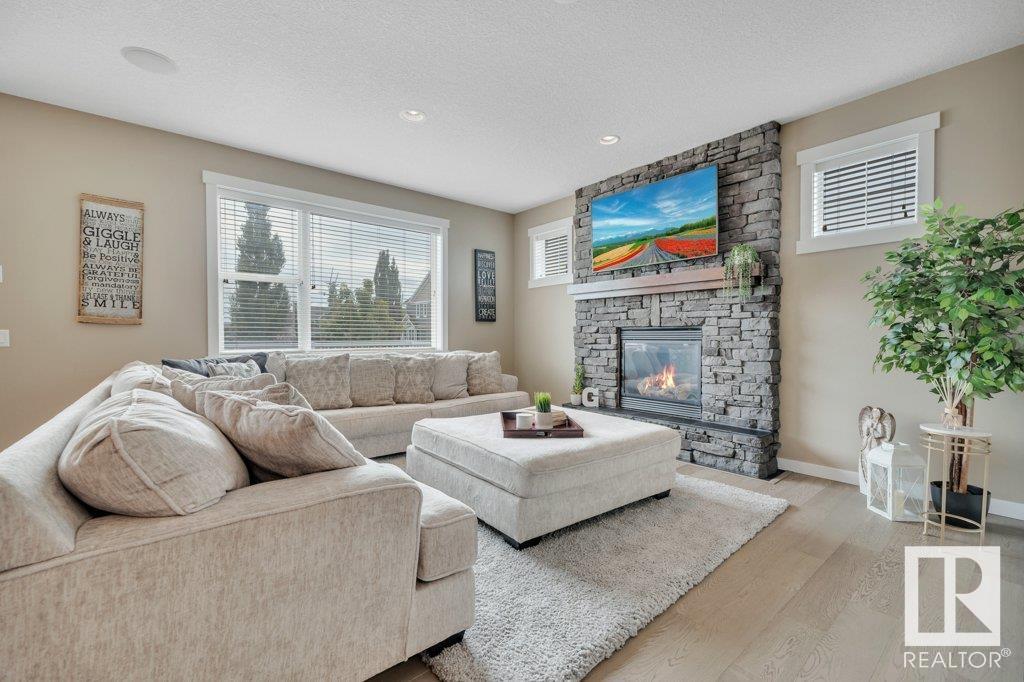      3137 SPENCE WD SW , Edmonton,  ,T6X 0H8 ;  Listing Number: MLS E4417879