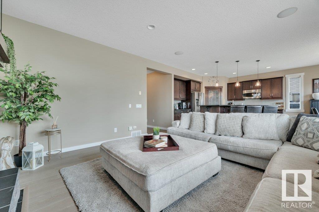      3137 SPENCE WD SW , Edmonton,  ,T6X 0H8 ;  Listing Number: MLS E4417879