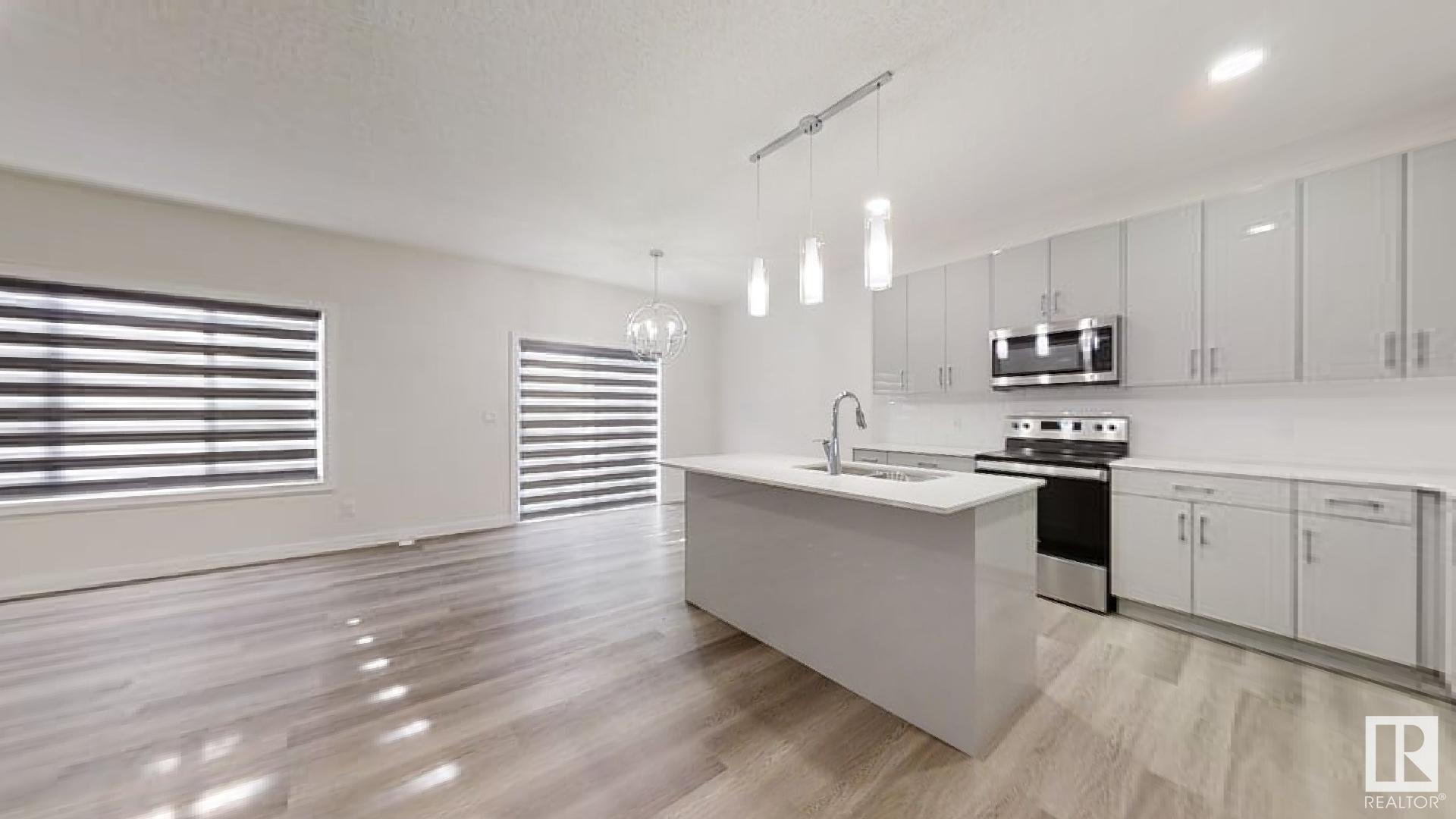      1627 12 AV NW , Edmonton,  ,T6T 2S5 ;  Listing Number: MLS E4417886