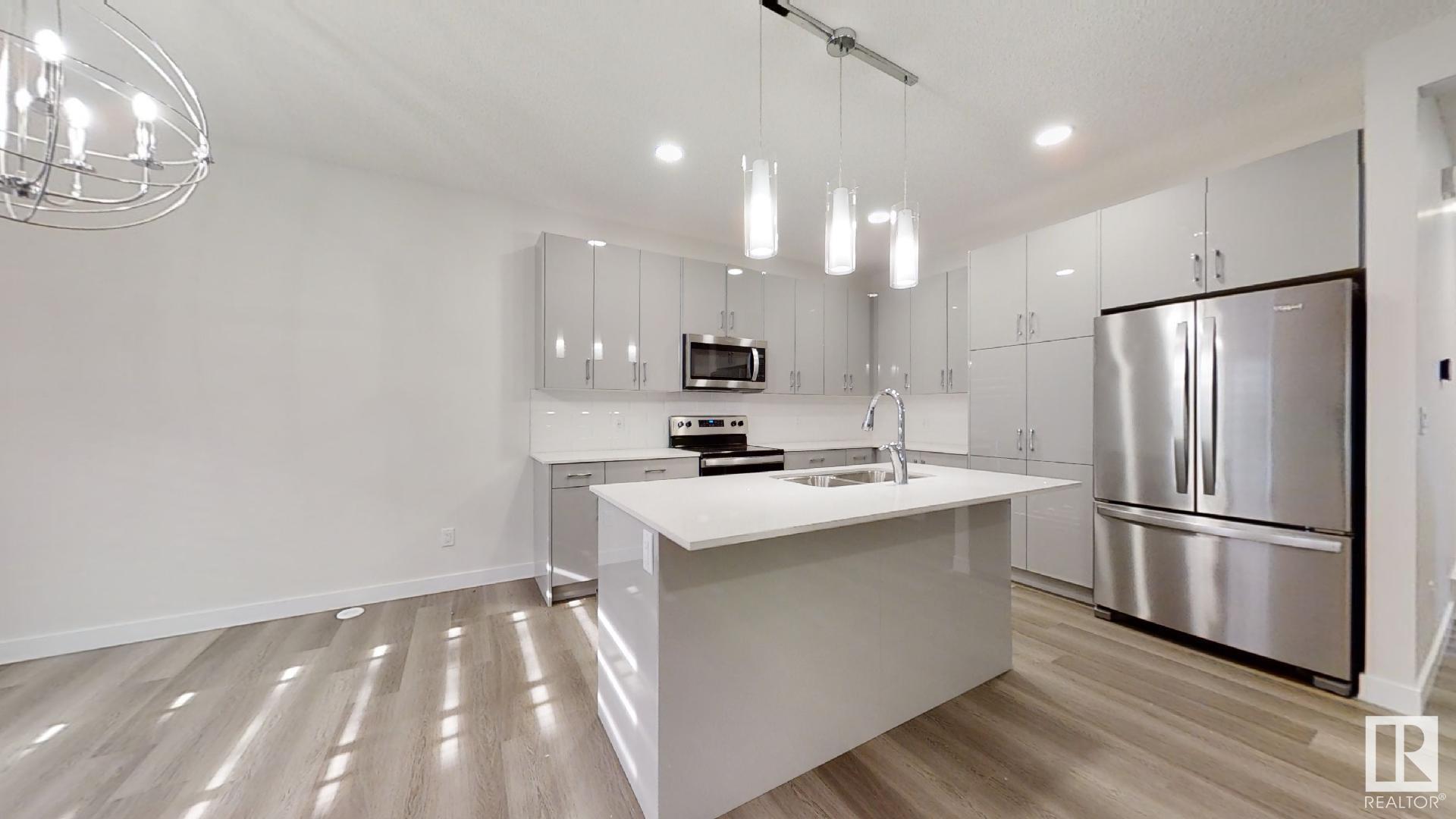      1627 12 AV NW , Edmonton,  ,T6T 2S5 ;  Listing Number: MLS E4417886
