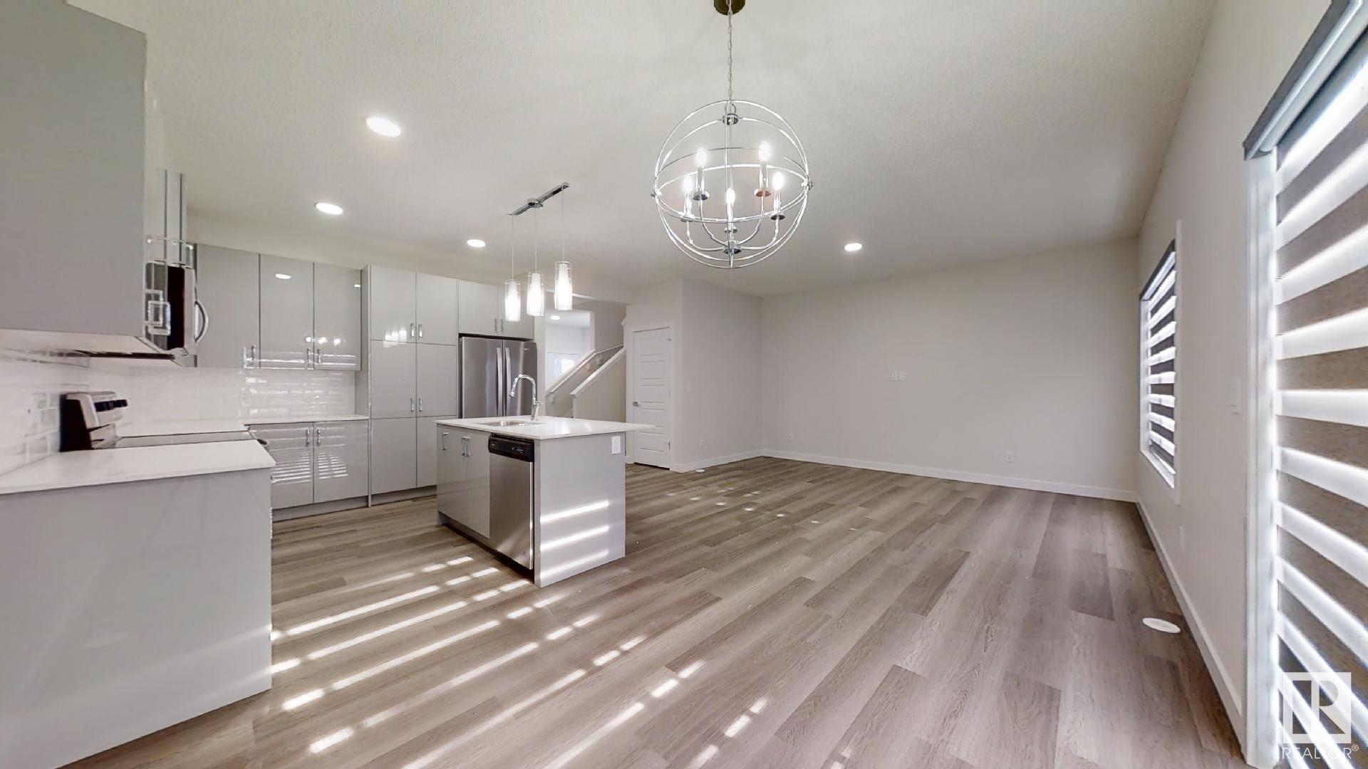      1627 12 AV NW , Edmonton,  ,T6T 2S5 ;  Listing Number: MLS E4417886