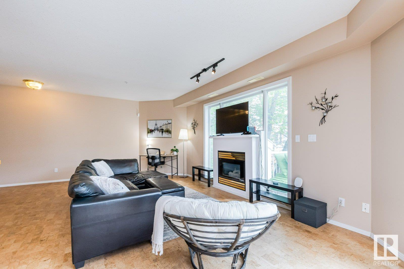      #106 10933 82 AV NW , Edmonton,  ,T6G 0S7 ;  Listing Number: MLS E4417896